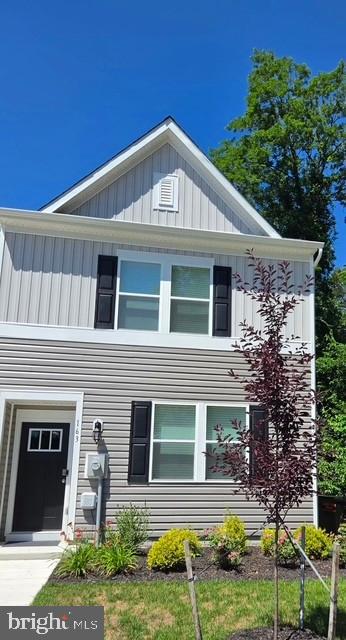 163 RIVERWALK TERRACE