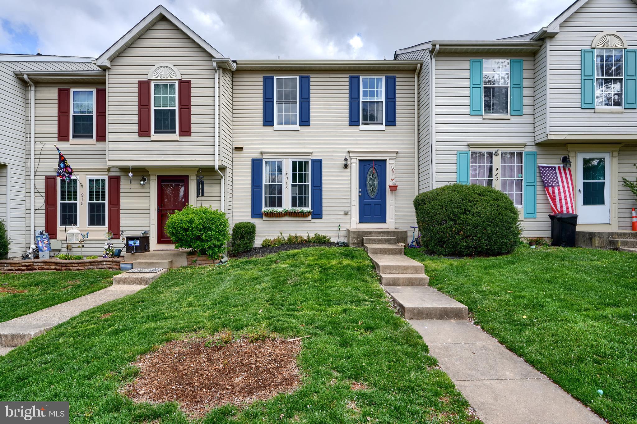 BRENTWOOD CONDO - Residential