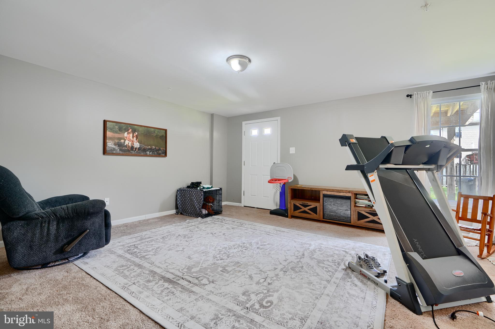 BRENTWOOD CONDO - Residential