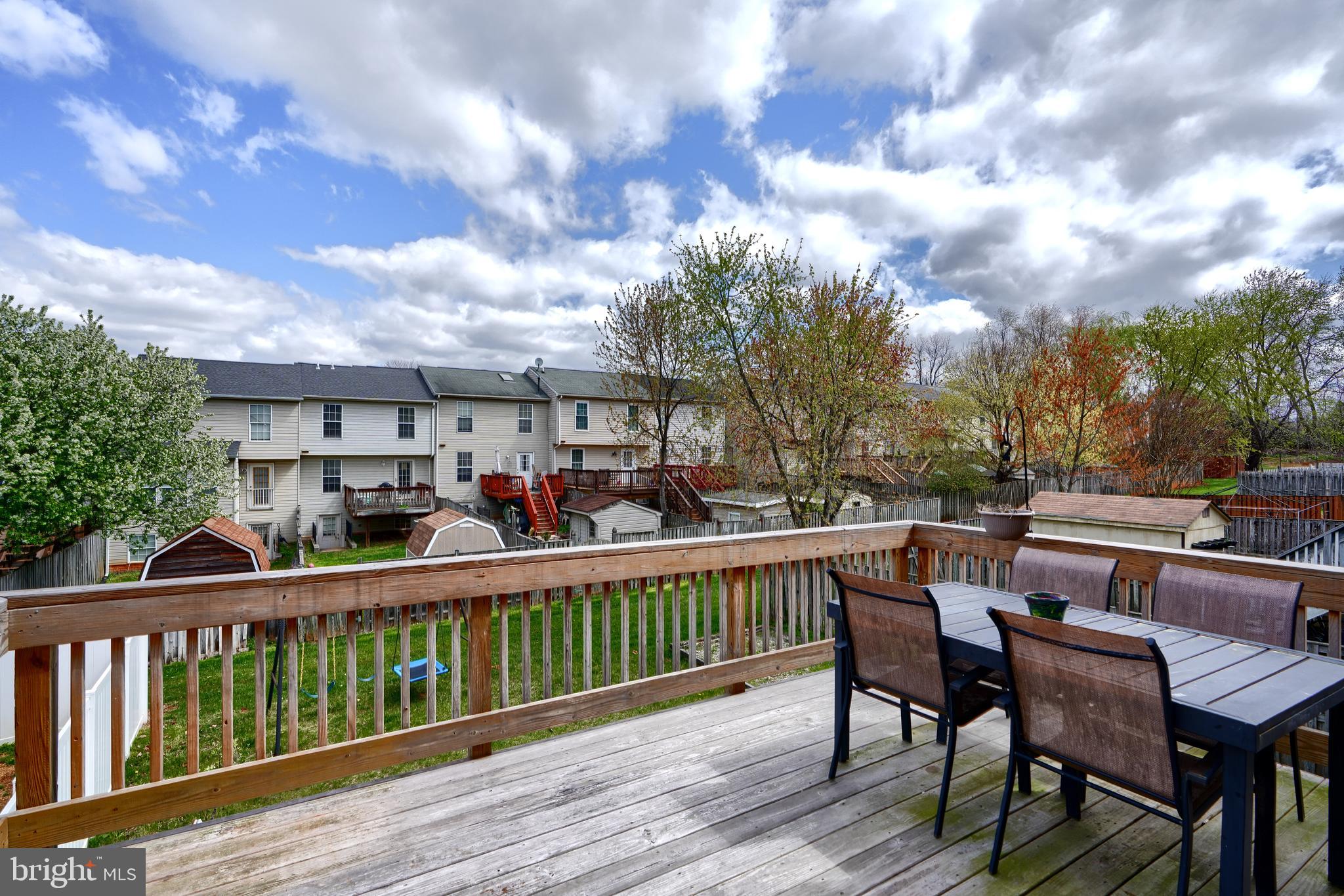 BRENTWOOD CONDO - Residential