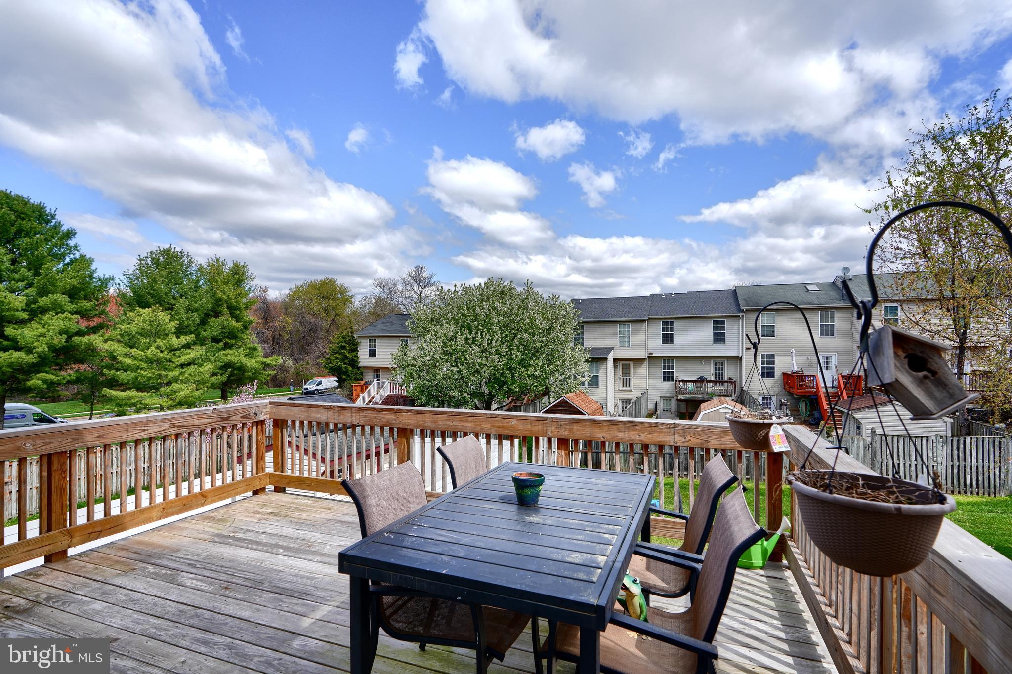 BRENTWOOD CONDO - Residential