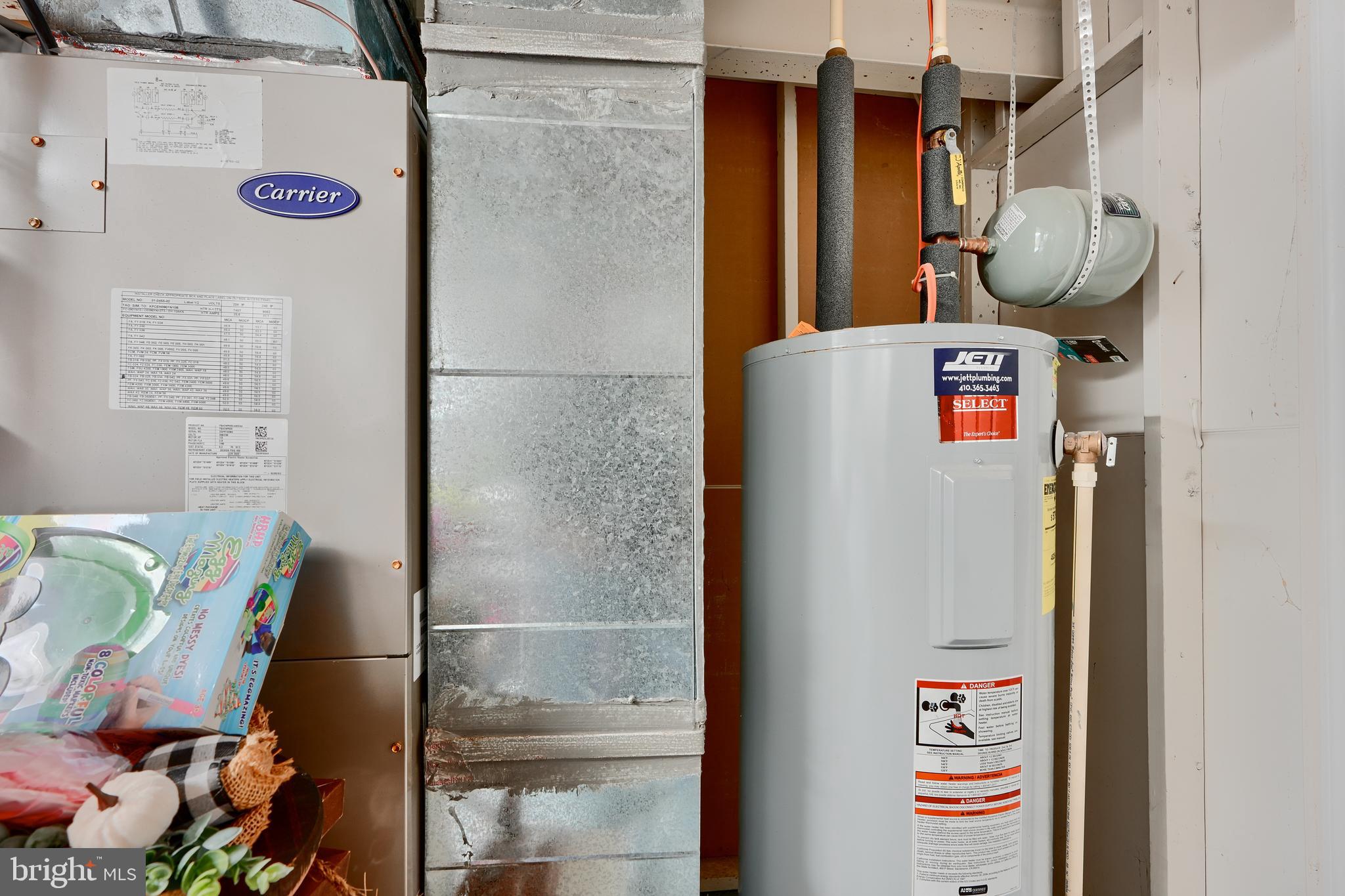 BRENTWOOD CONDO - Residential