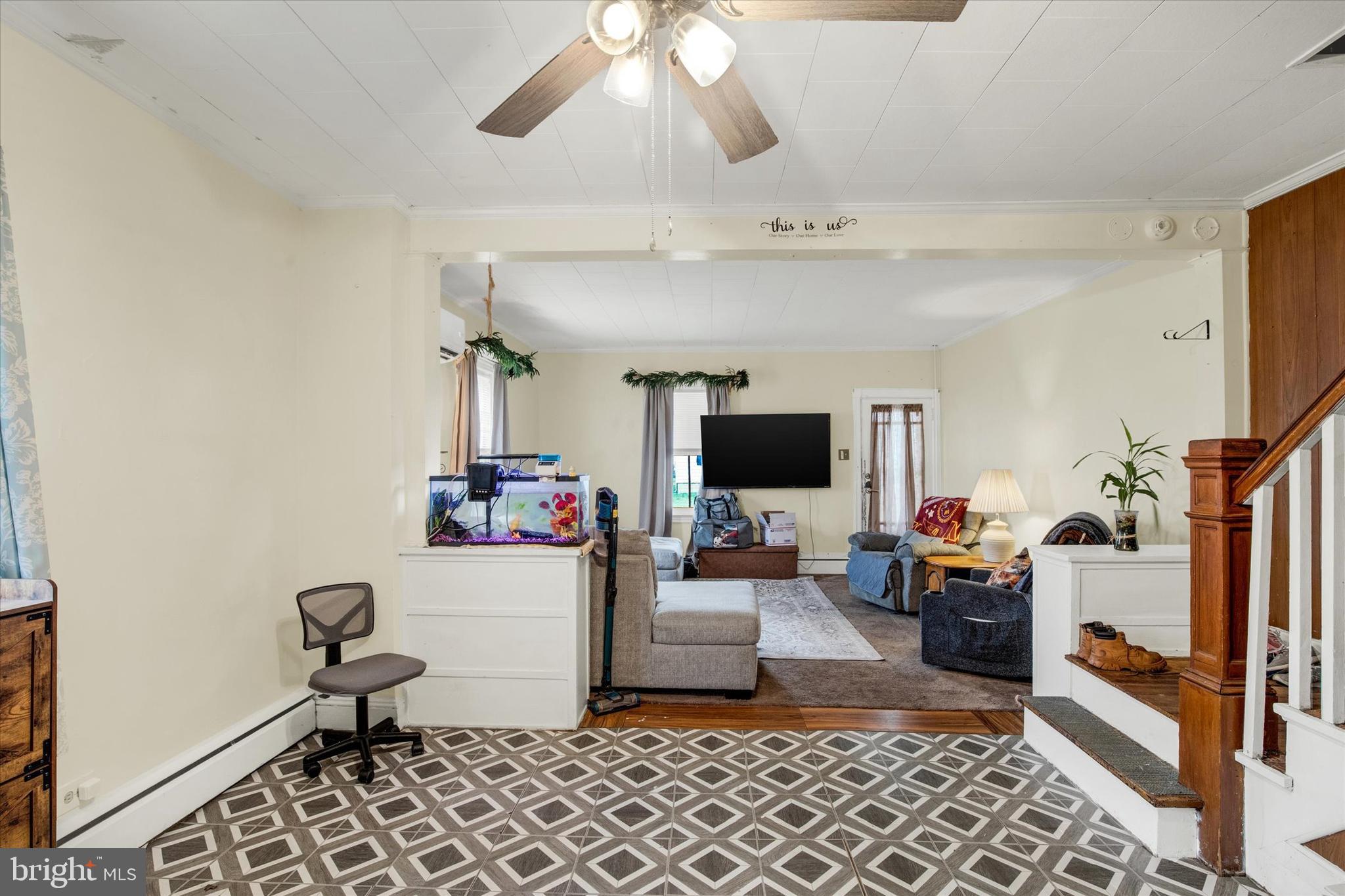 PERRYVILLE - Residential