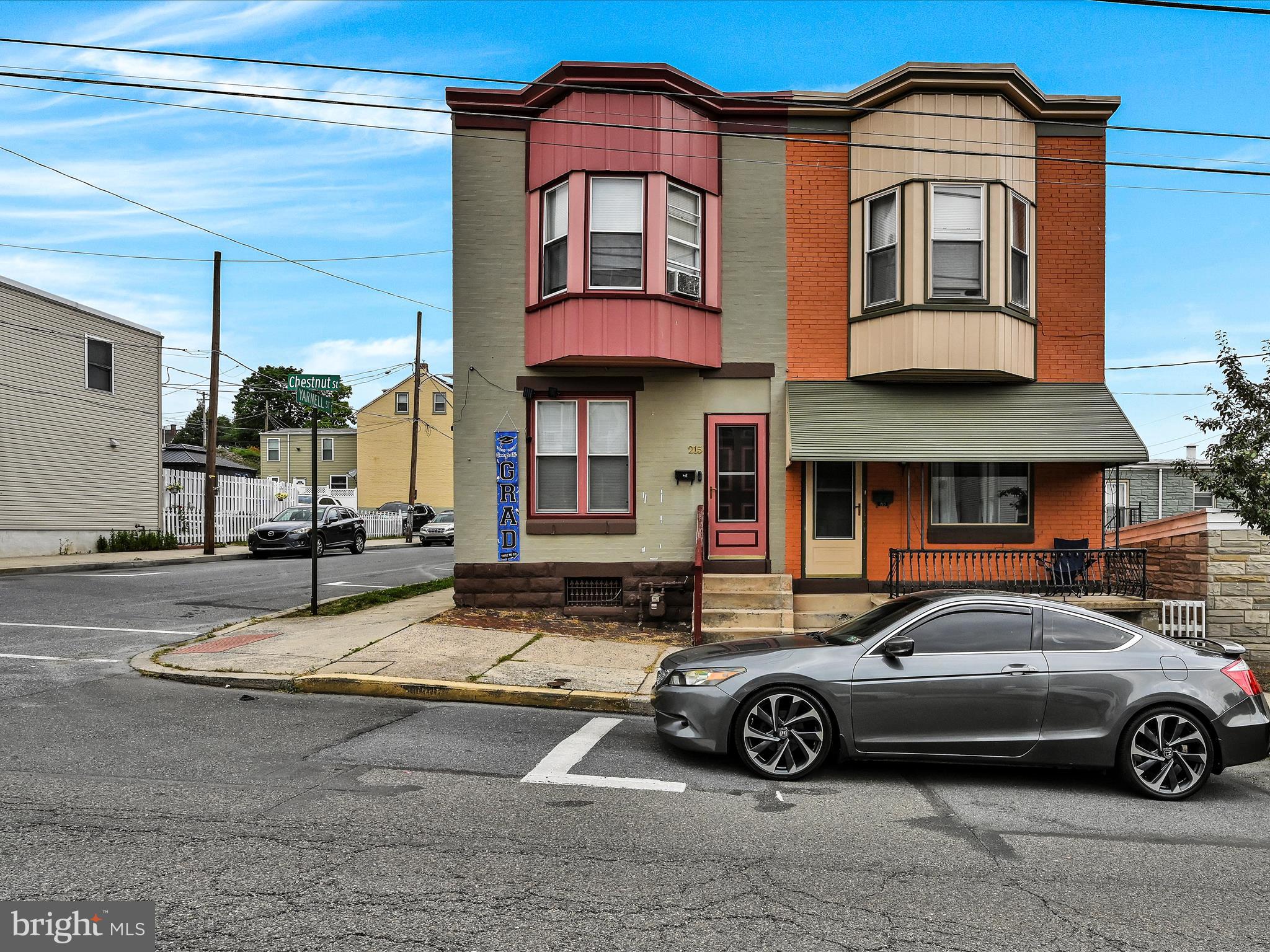 215 CHESTNUT STREET
