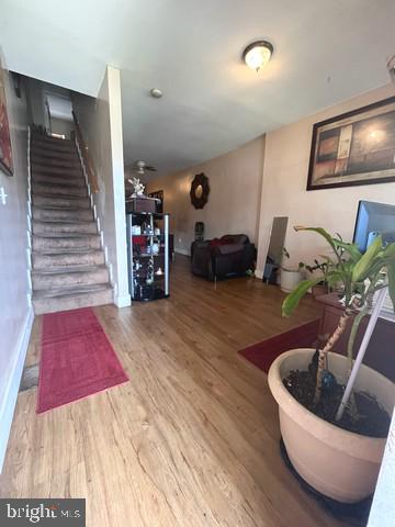 1711 N PULASKI STREET