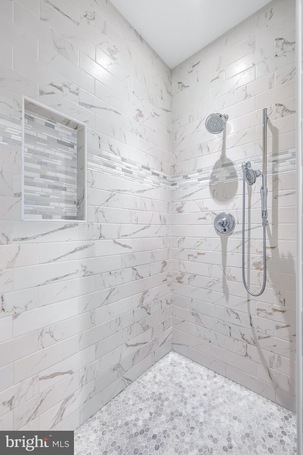 HAMMONDS GLEN - Residential