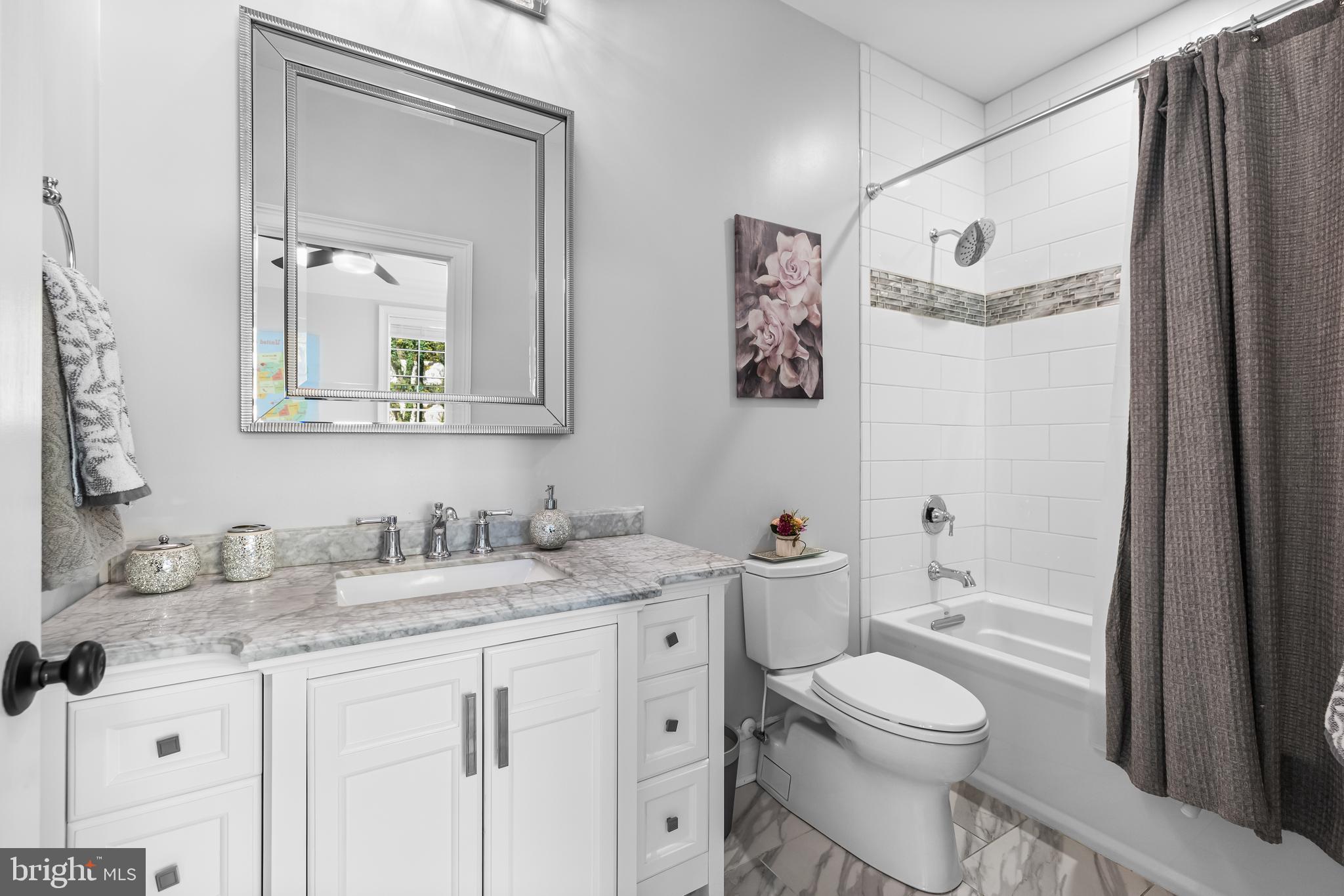 HAMMONDS GLEN - Residential