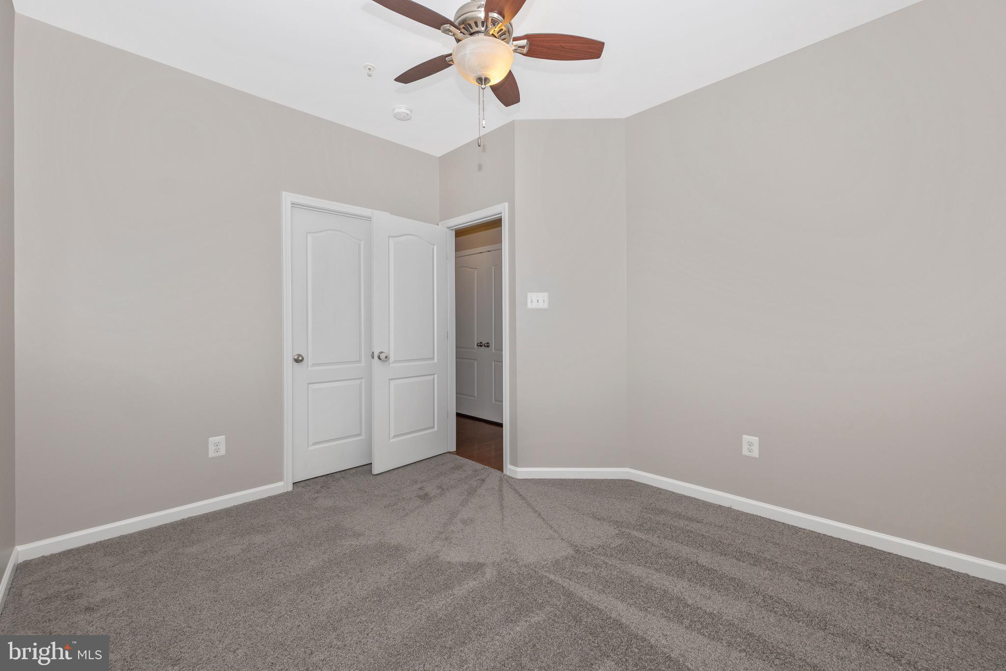 MARKET SQUARE - Residential