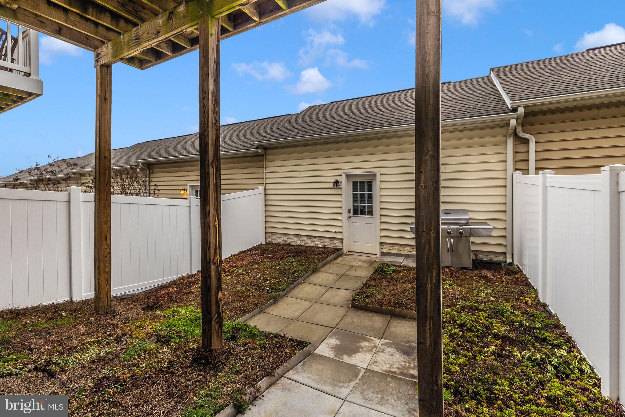 MARKET SQUARE - Residential