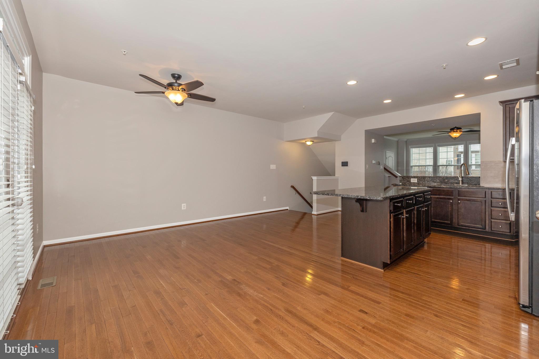 MARKET SQUARE - Residential