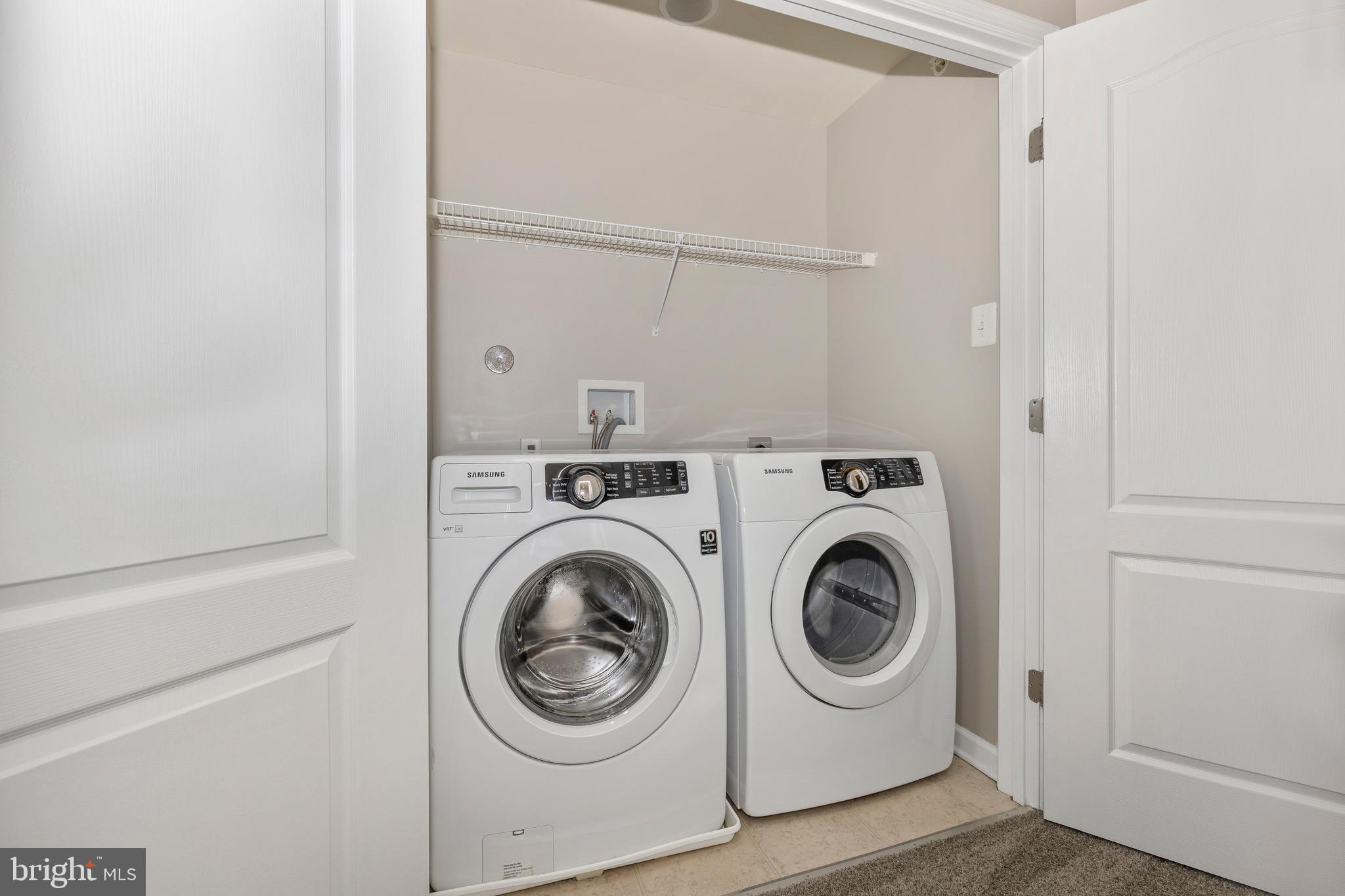 MARKET SQUARE - Residential