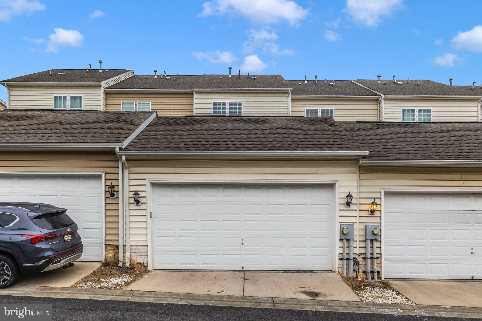 MARKET SQUARE - Residential