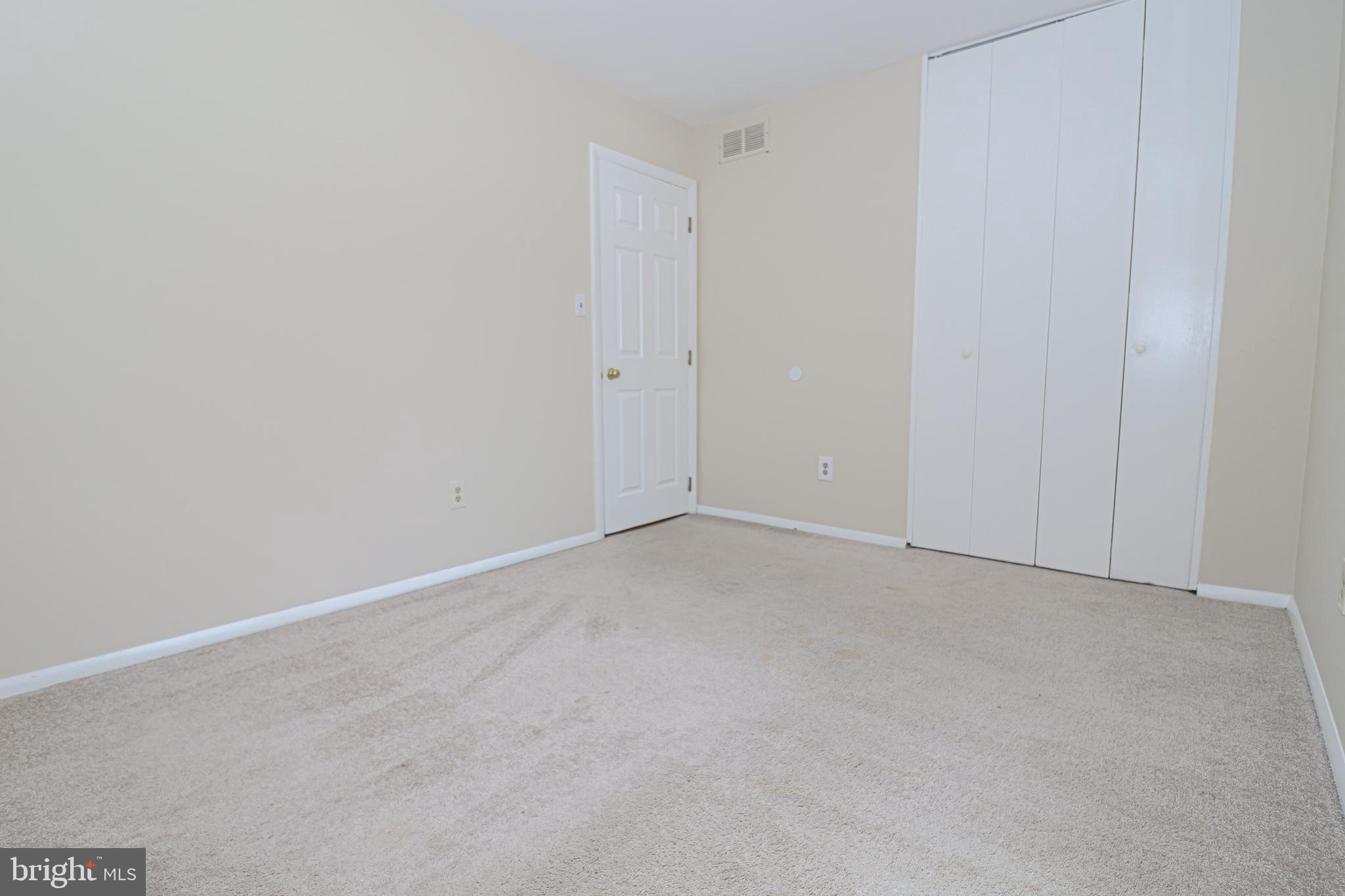 CARROLLTON MANOR - Residential