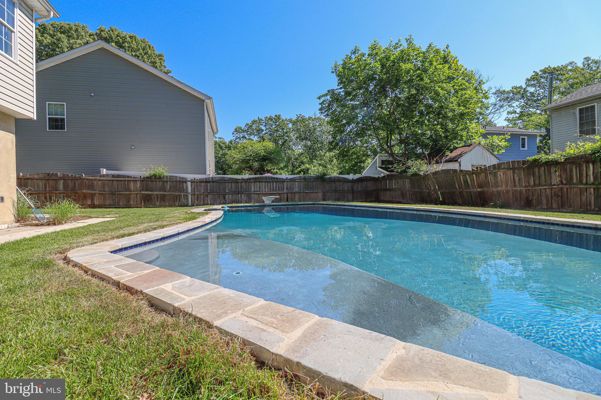 CARROLLTON MANOR - Residential