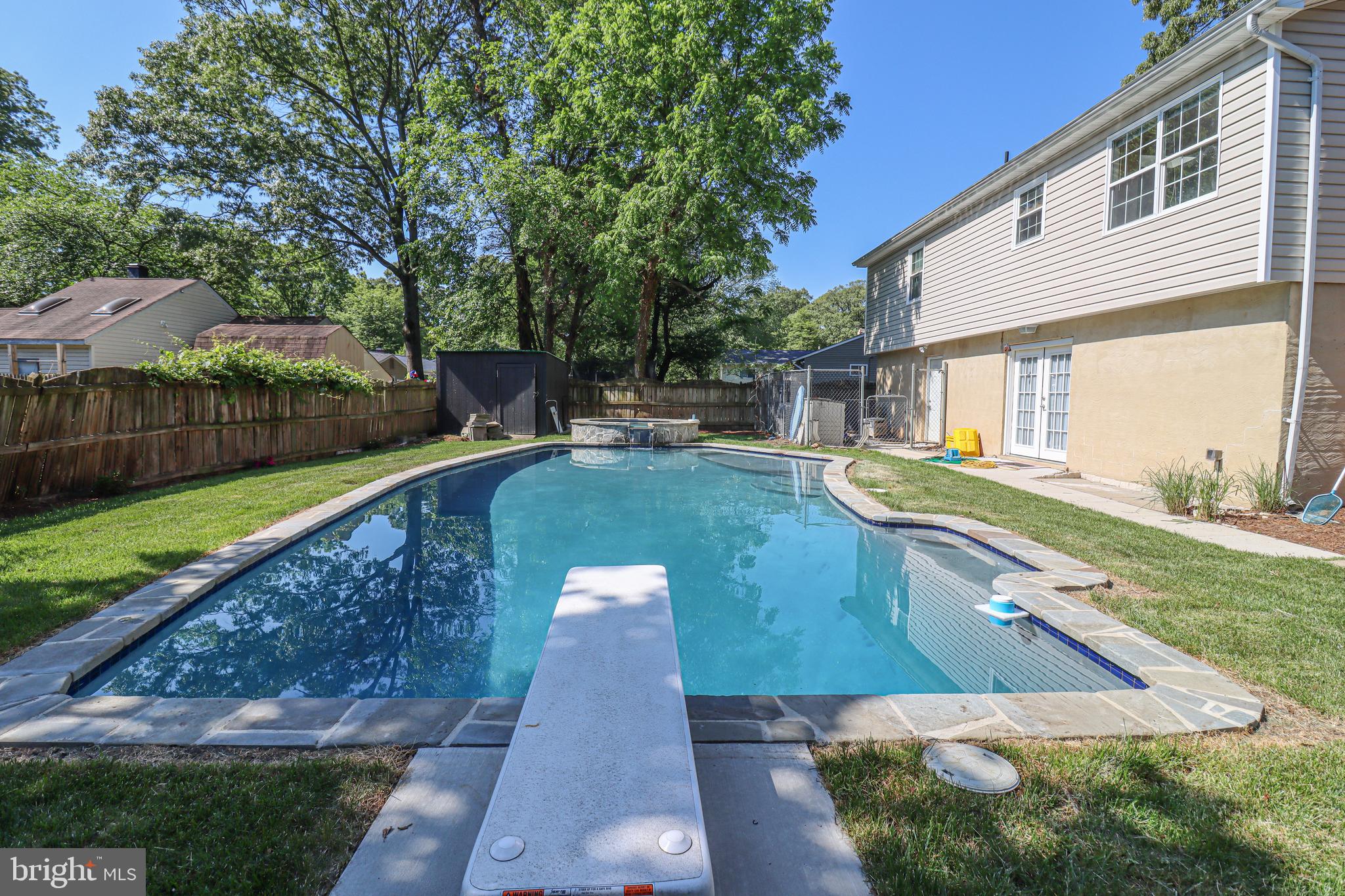 CARROLLTON MANOR - Residential