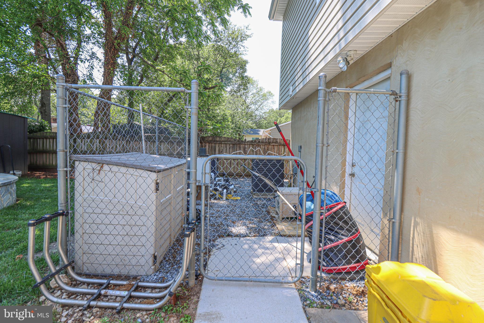 CARROLLTON MANOR - Residential