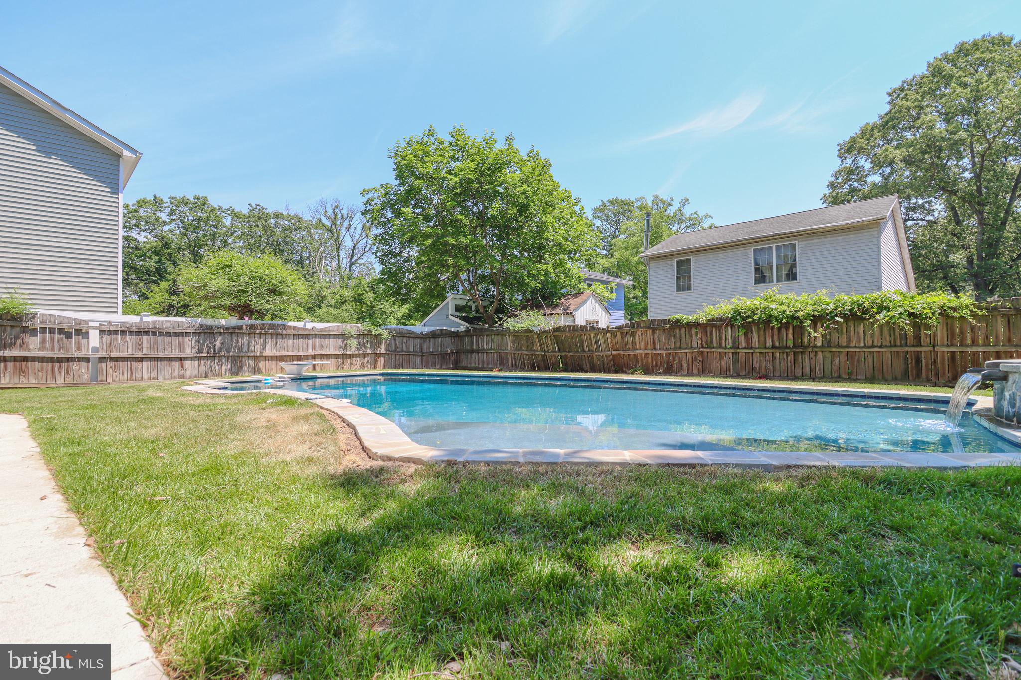 CARROLLTON MANOR - Residential