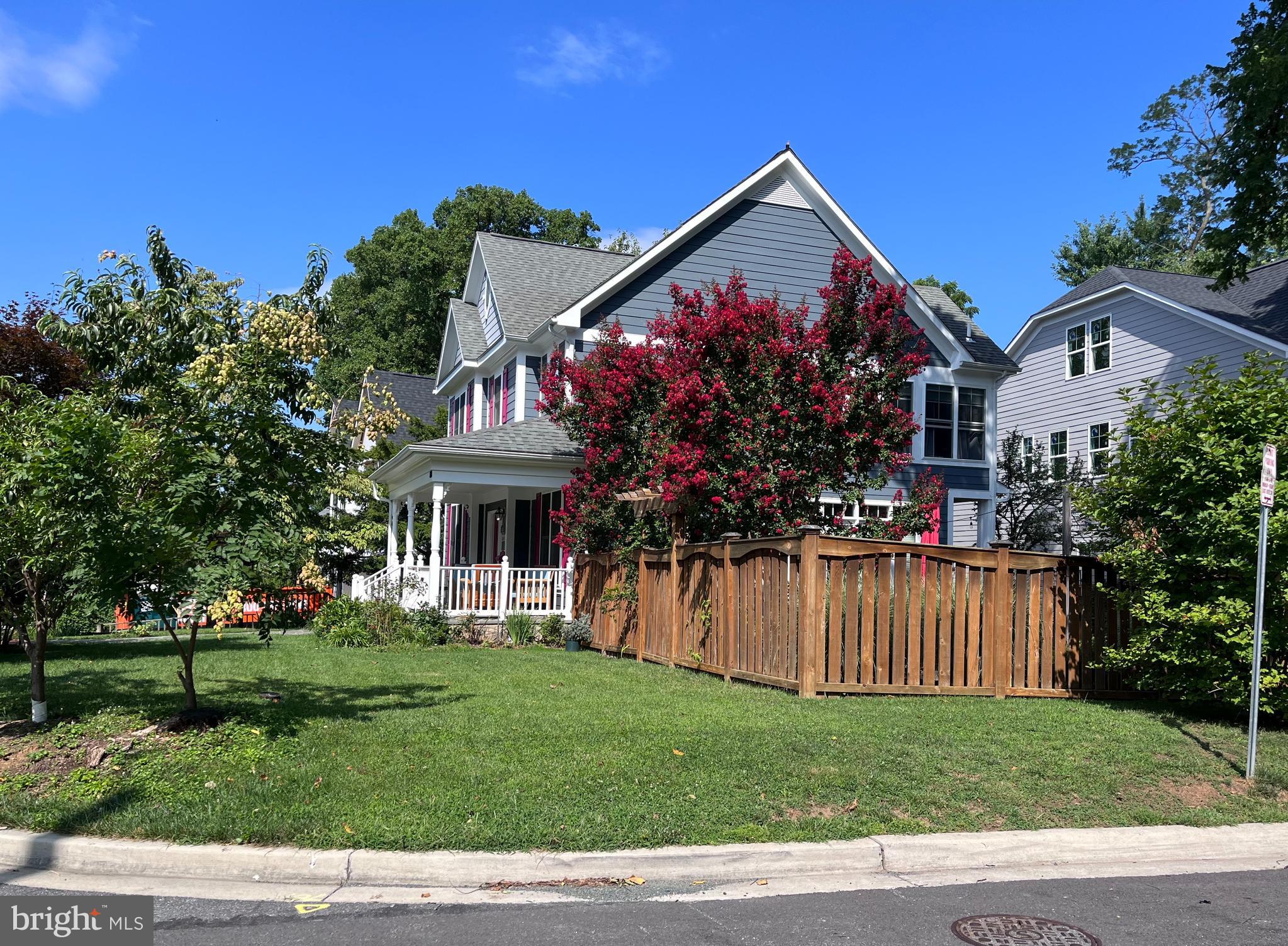 GLENBROOK VILLAGE - Residential
