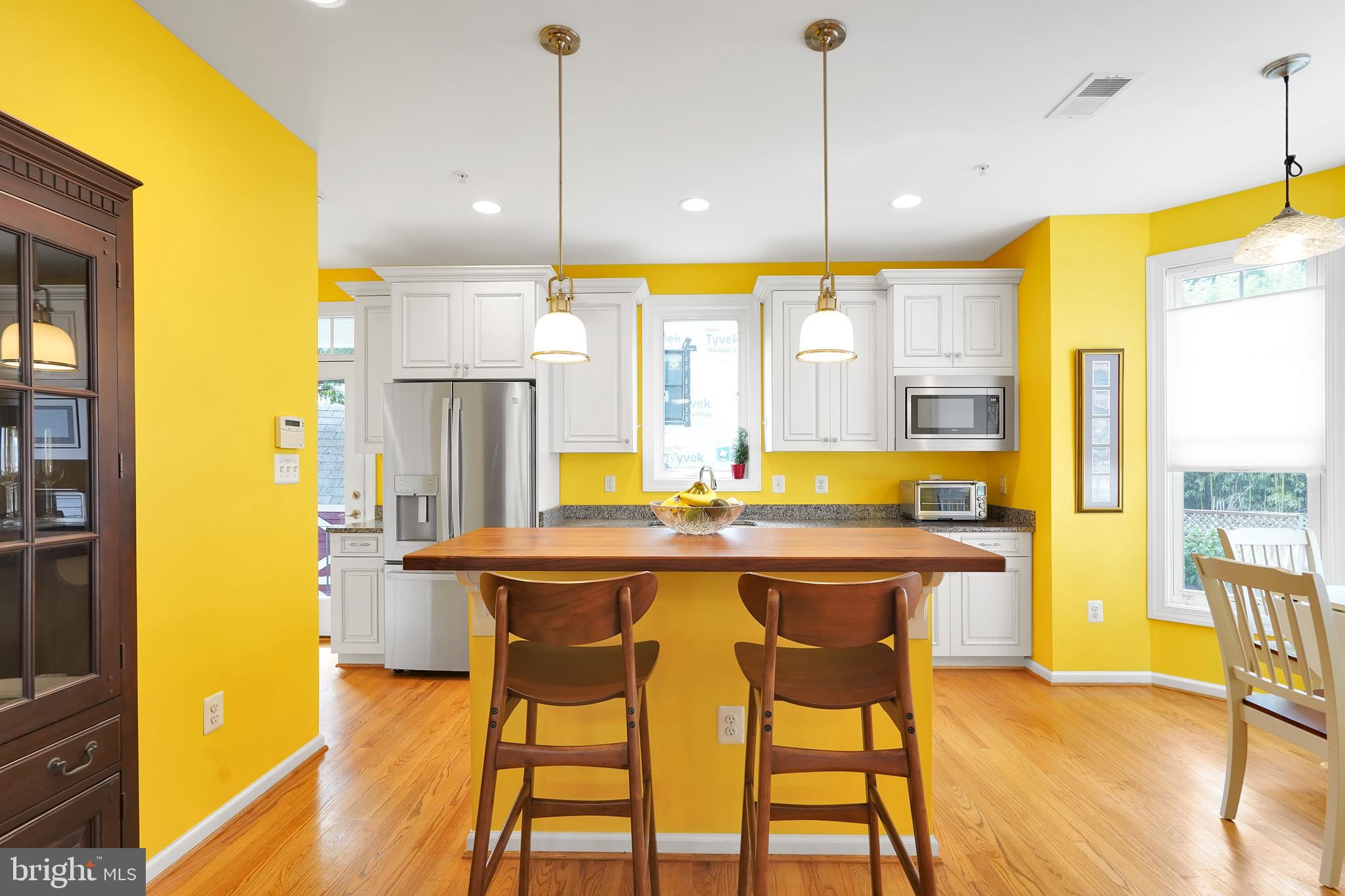 GLENBROOK VILLAGE - Residential