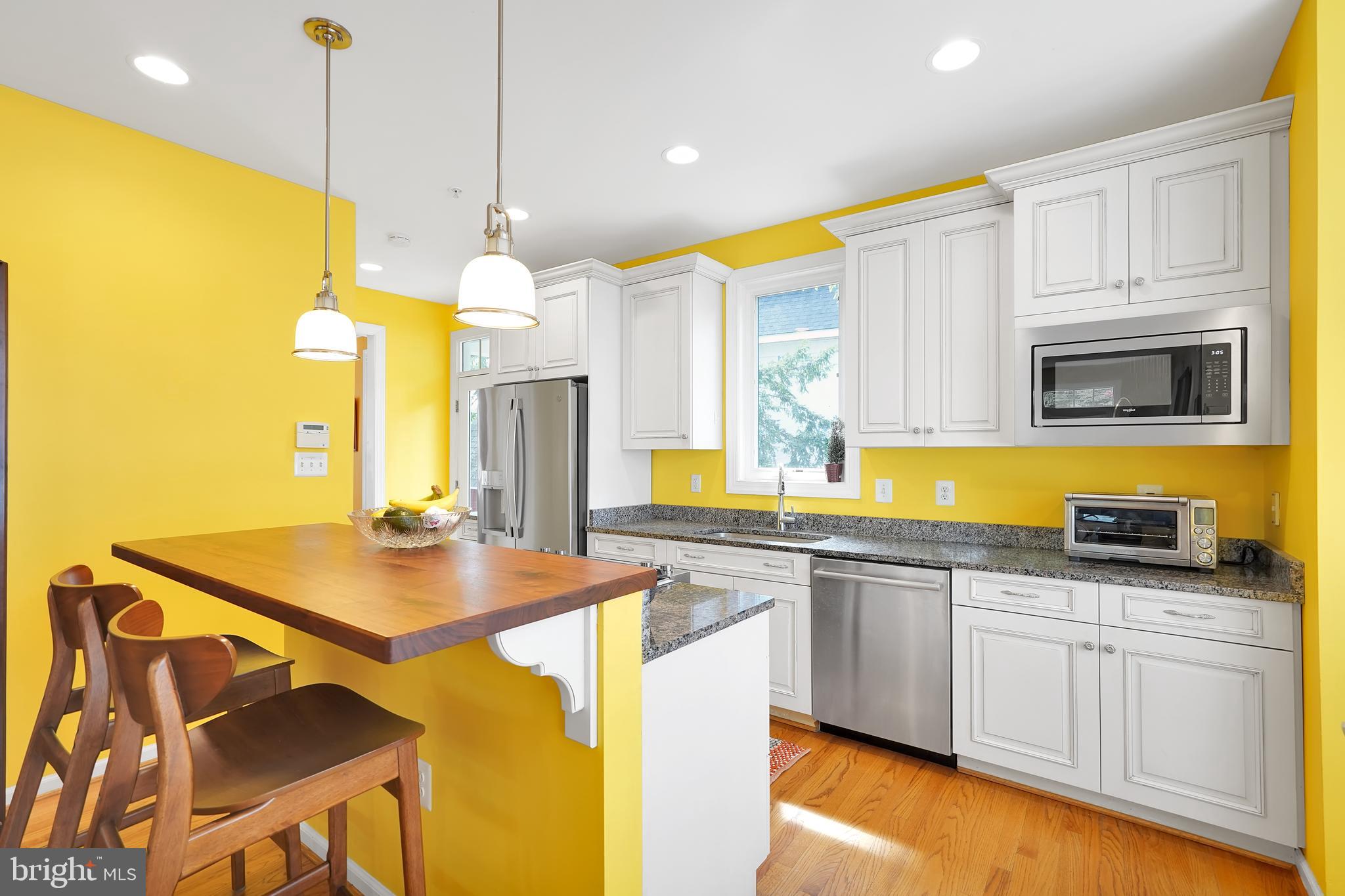 GLENBROOK VILLAGE - Residential