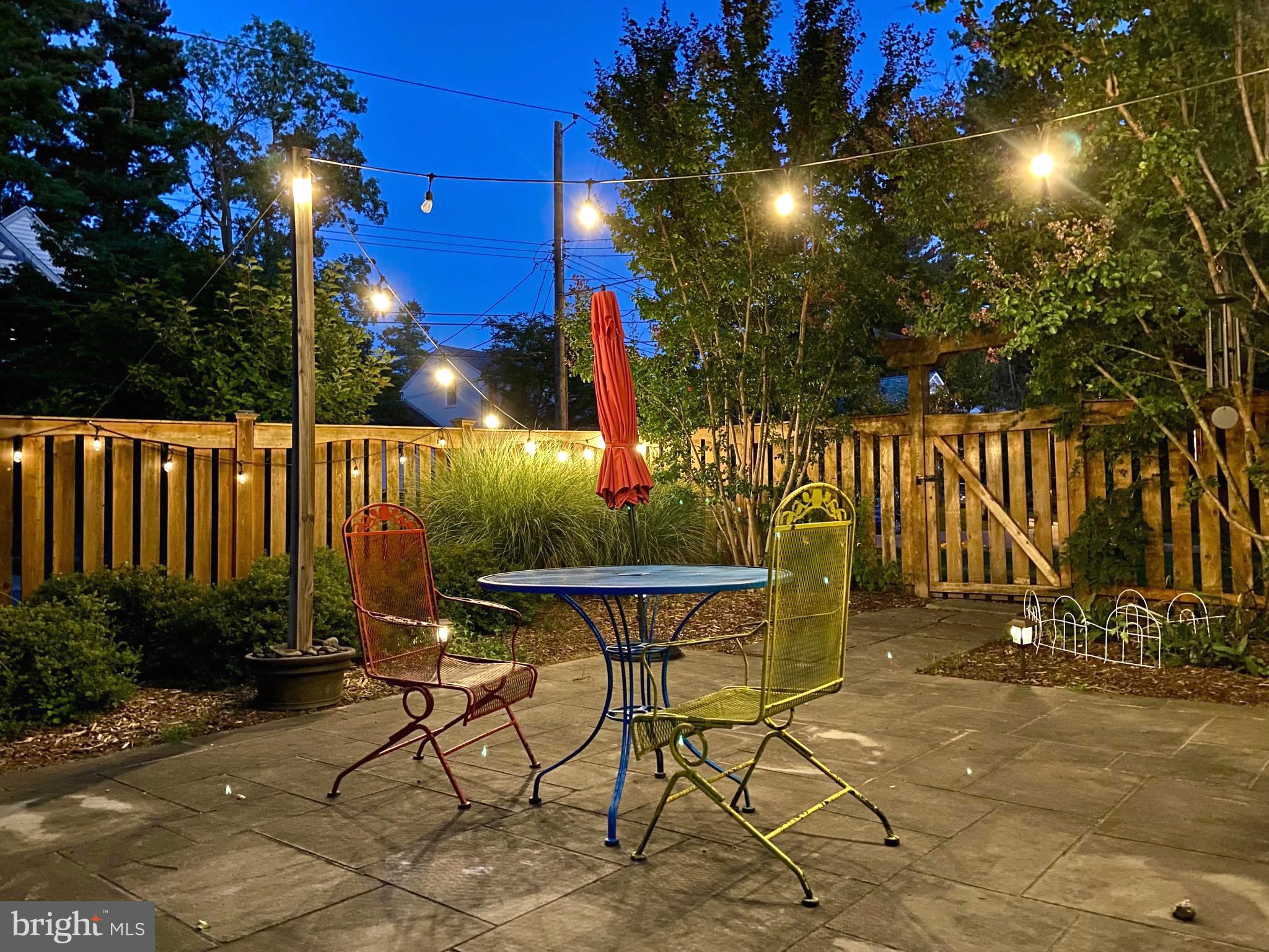 GLENBROOK VILLAGE - Residential