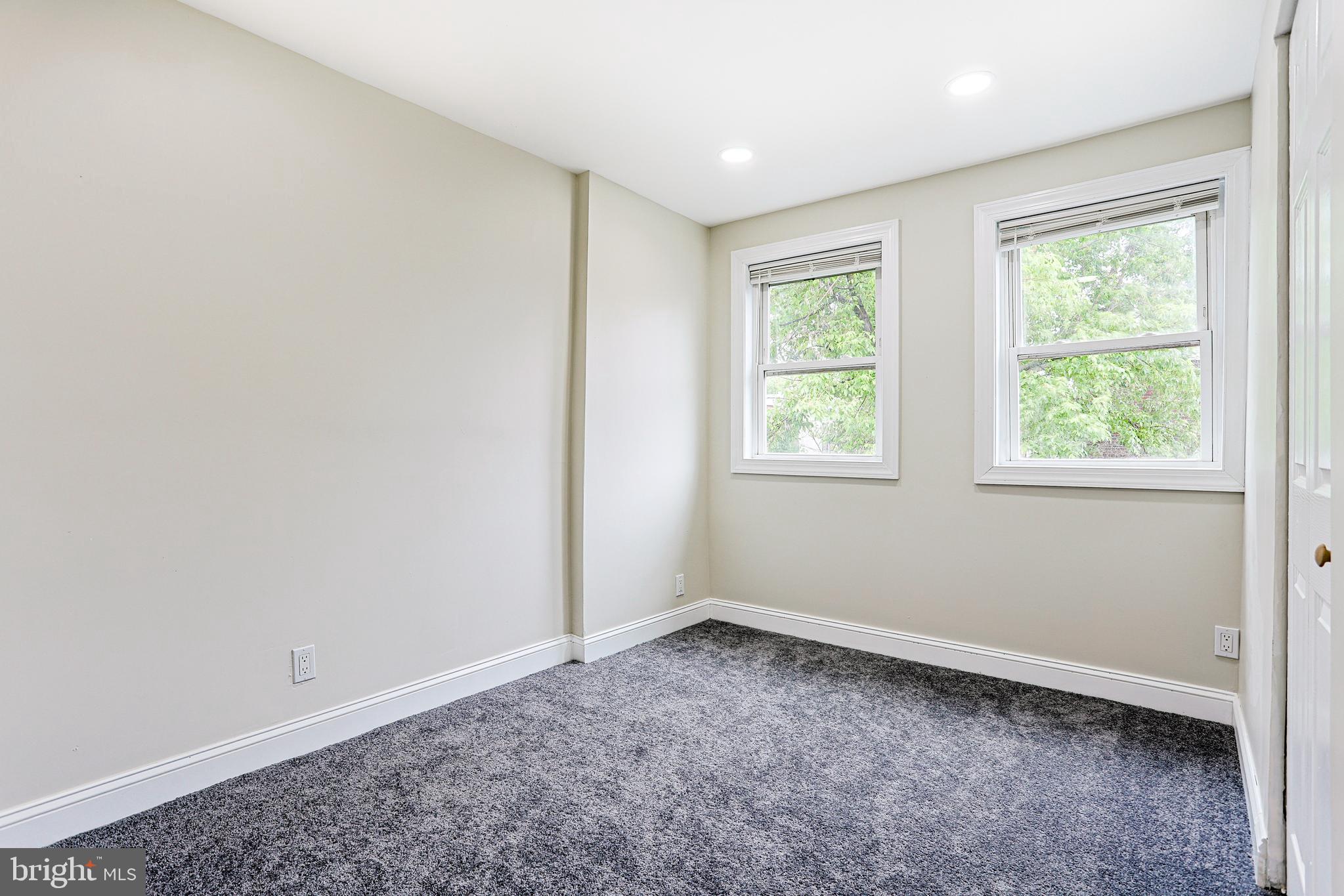 COBBS CREEK - Residential