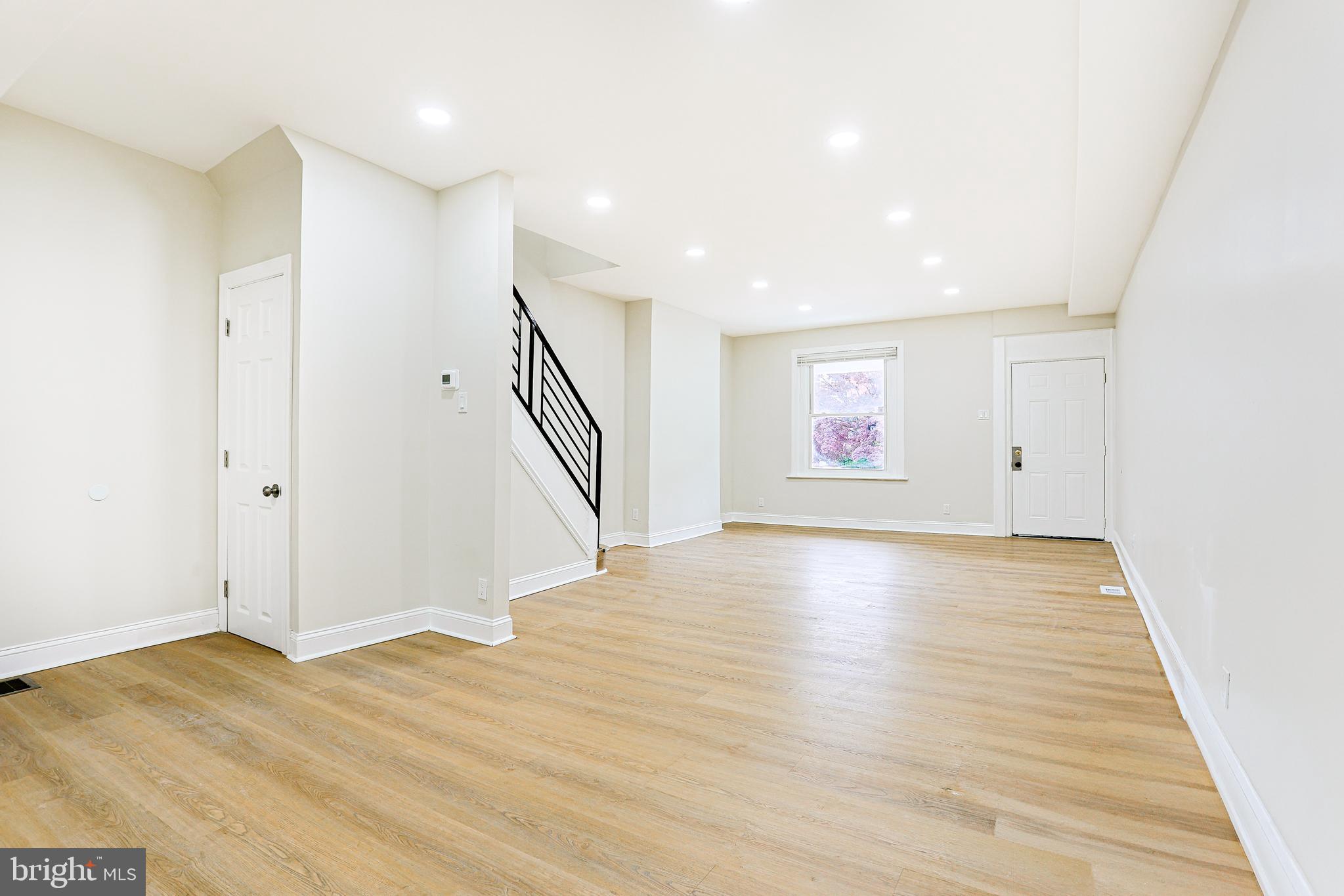 COBBS CREEK - Residential