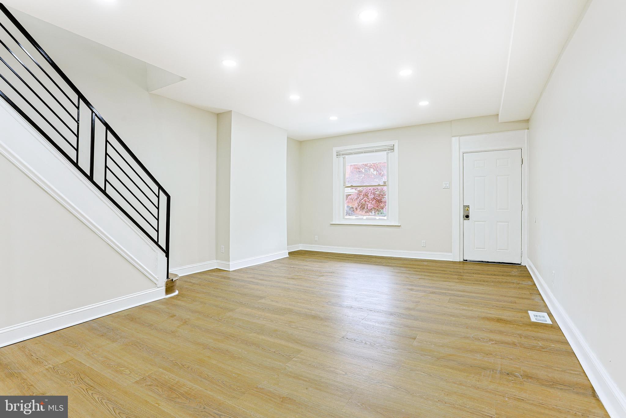 COBBS CREEK - Residential