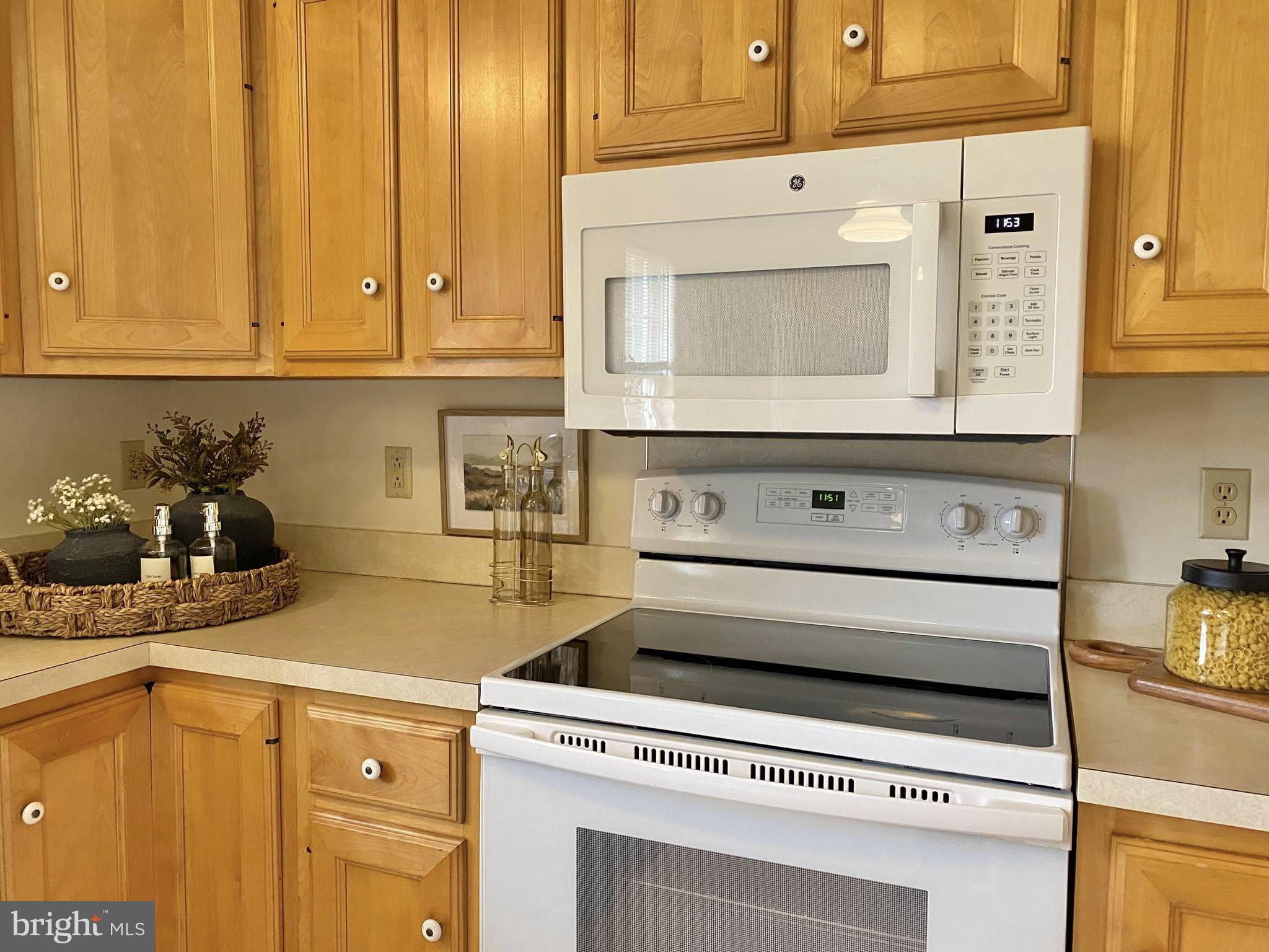 ARBOR GATE - Residential