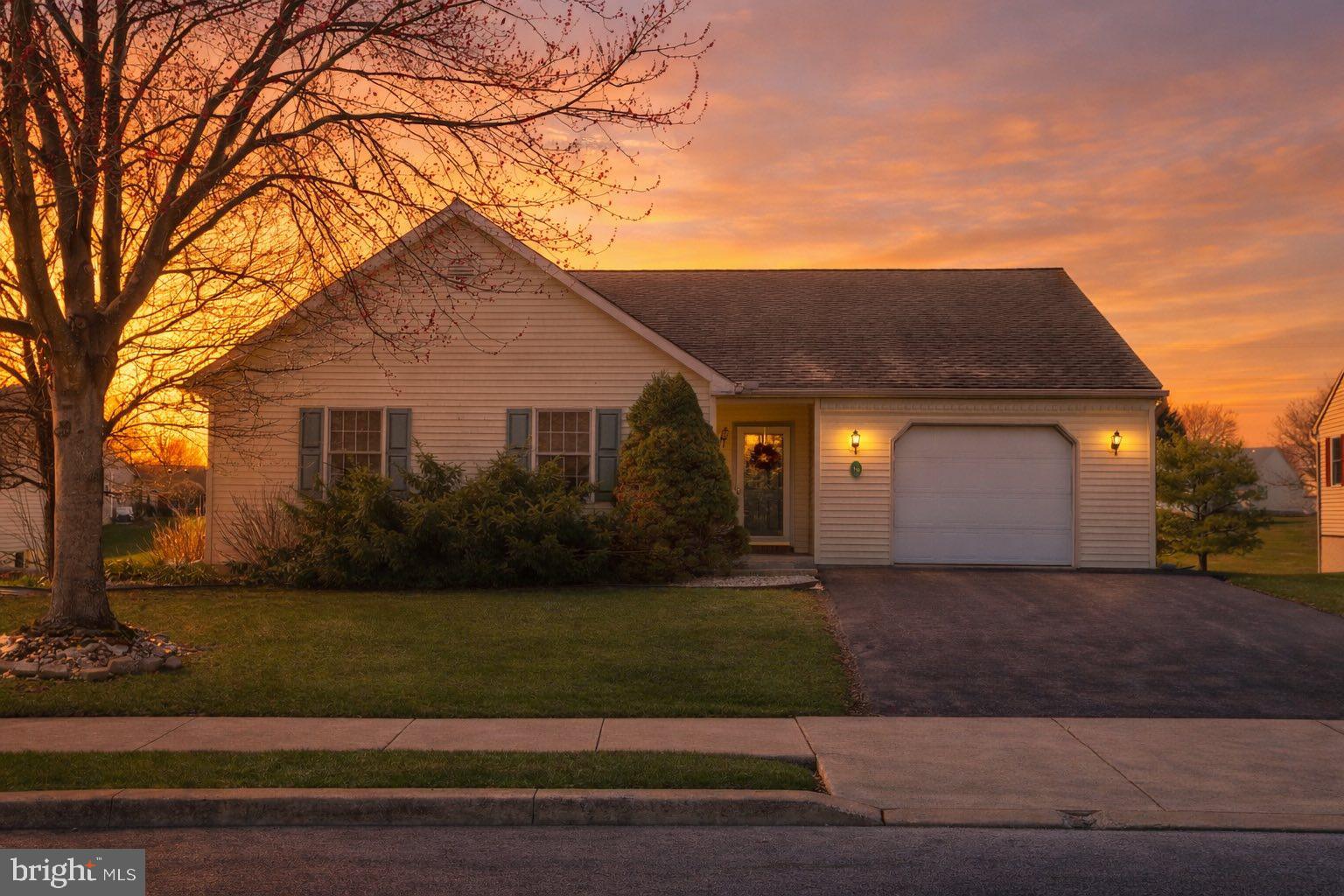 ARBOR GATE - Residential