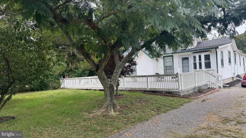 Homes For Sale - 1278 W Oak Road<br/> Cumberland County, VINELAND, NJ 08360