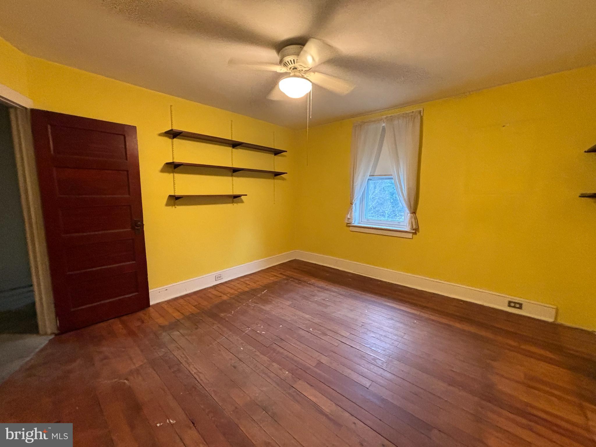 HILL CREST - Residential