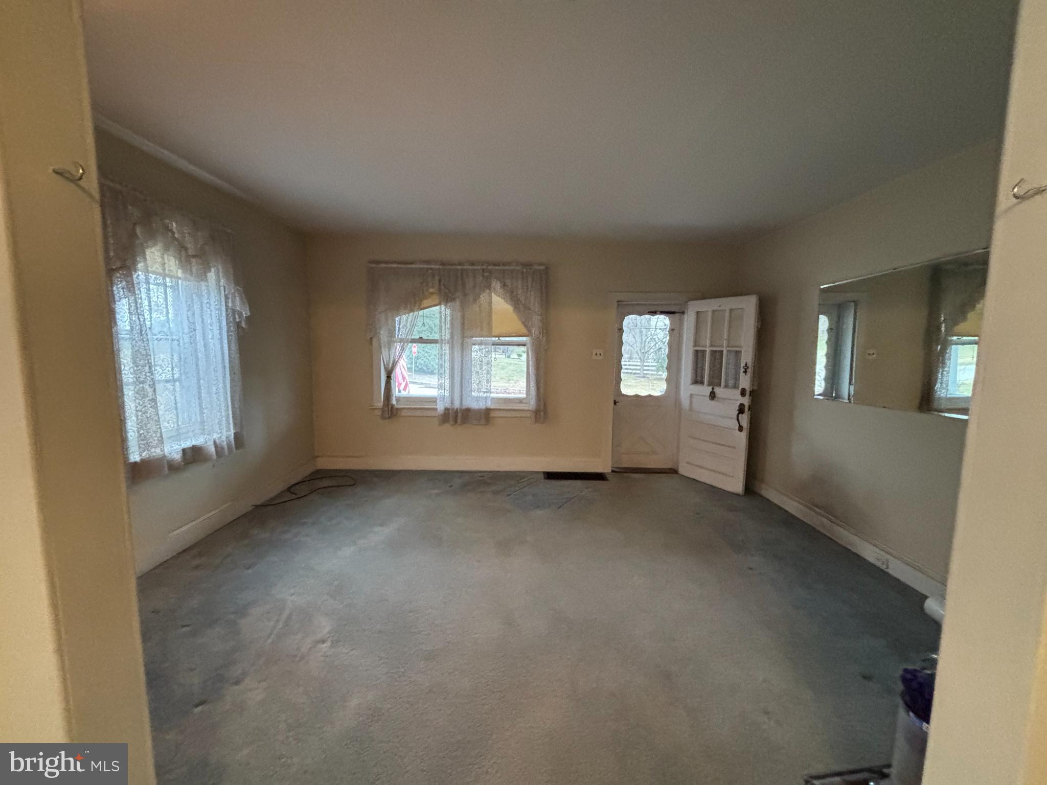 HILL CREST - Residential