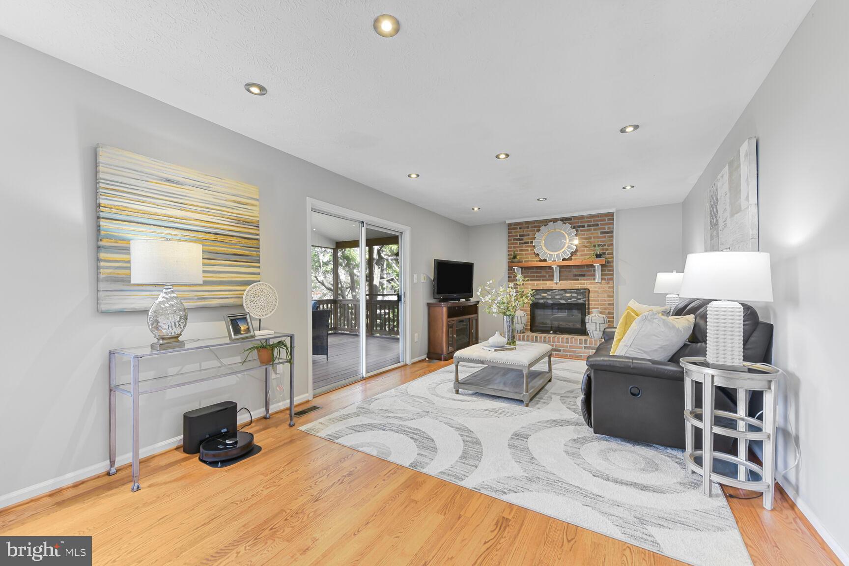 MONTEREY ESTATES - Residential