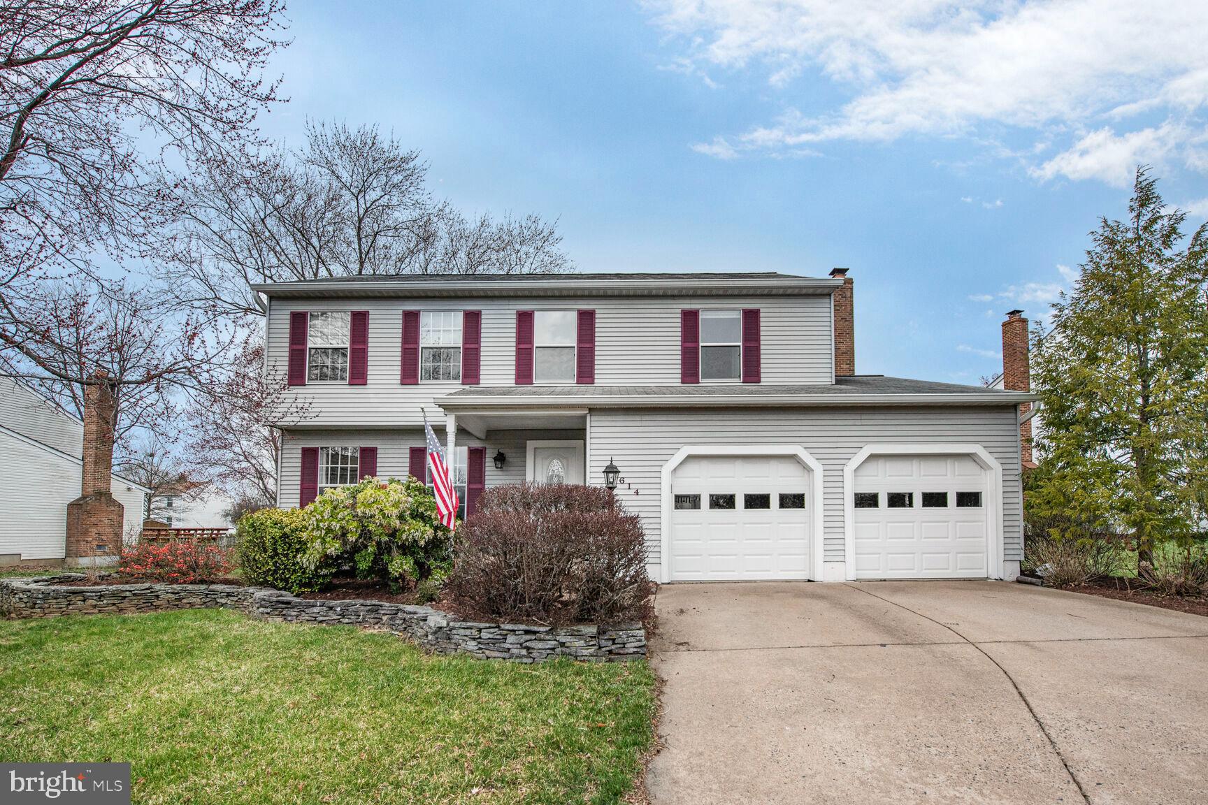 MONTEREY ESTATES - Residential