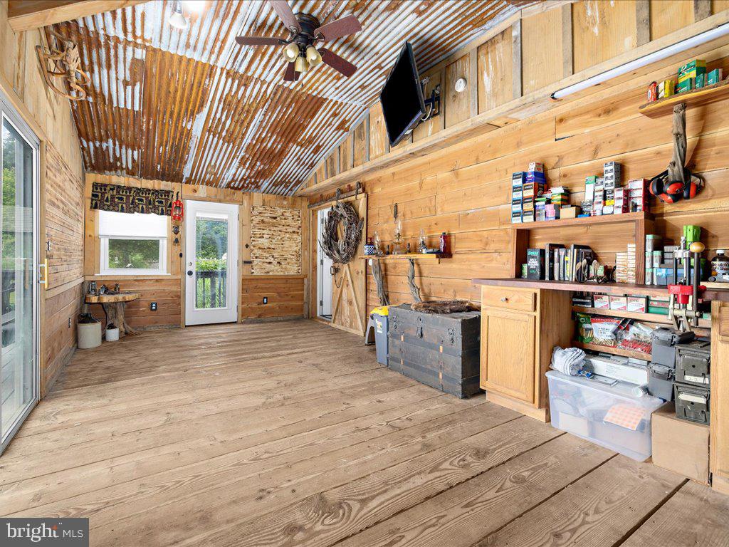 SEVERN - Residential