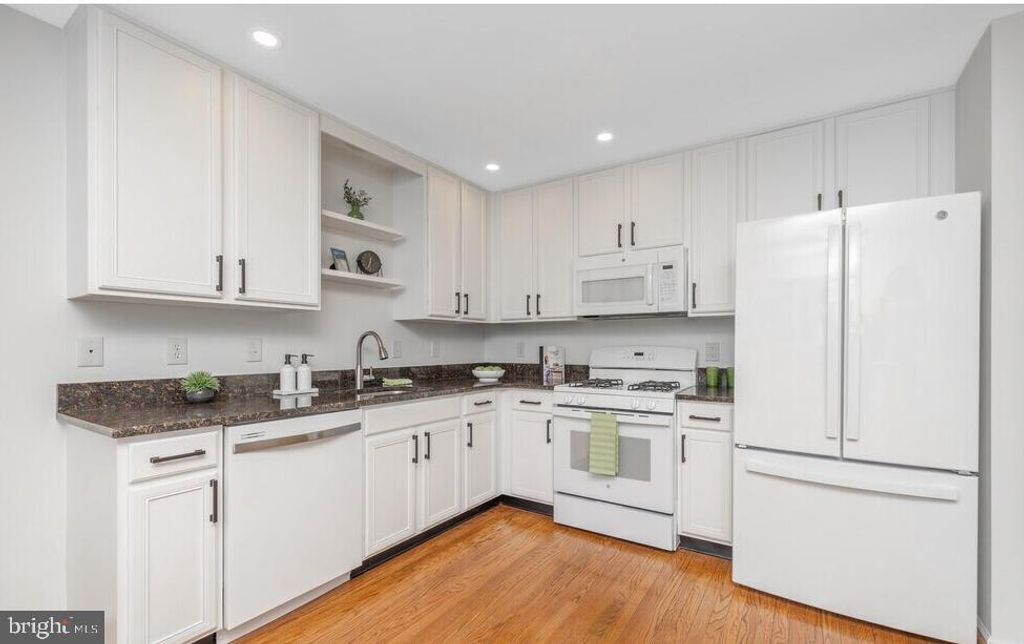 Photo of 4028 Red Bud Cir, DOYLESTOWN, PA 18902 (MLS # PABU2110576)