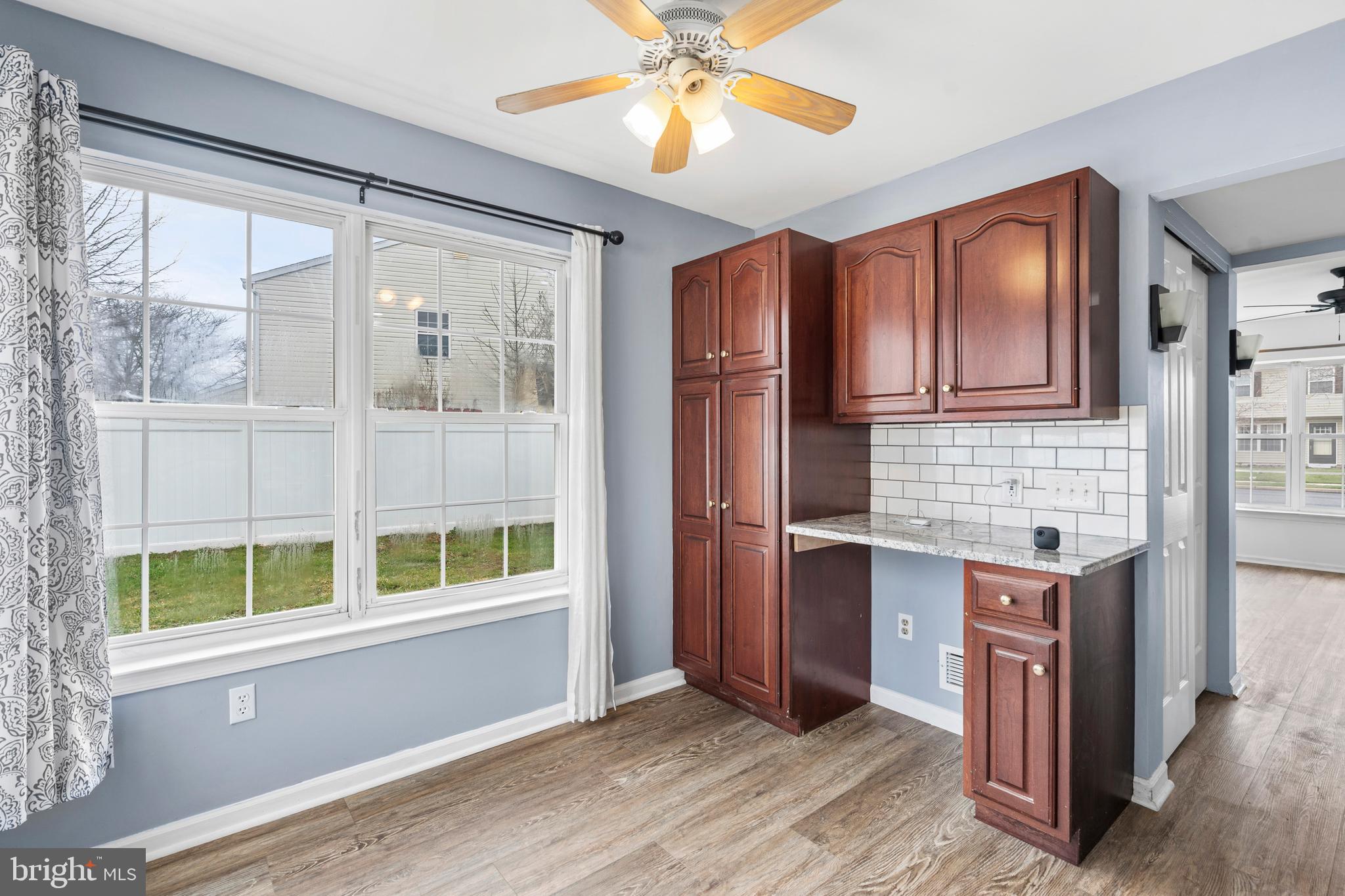 WALNUT BANK FARMS - Residential