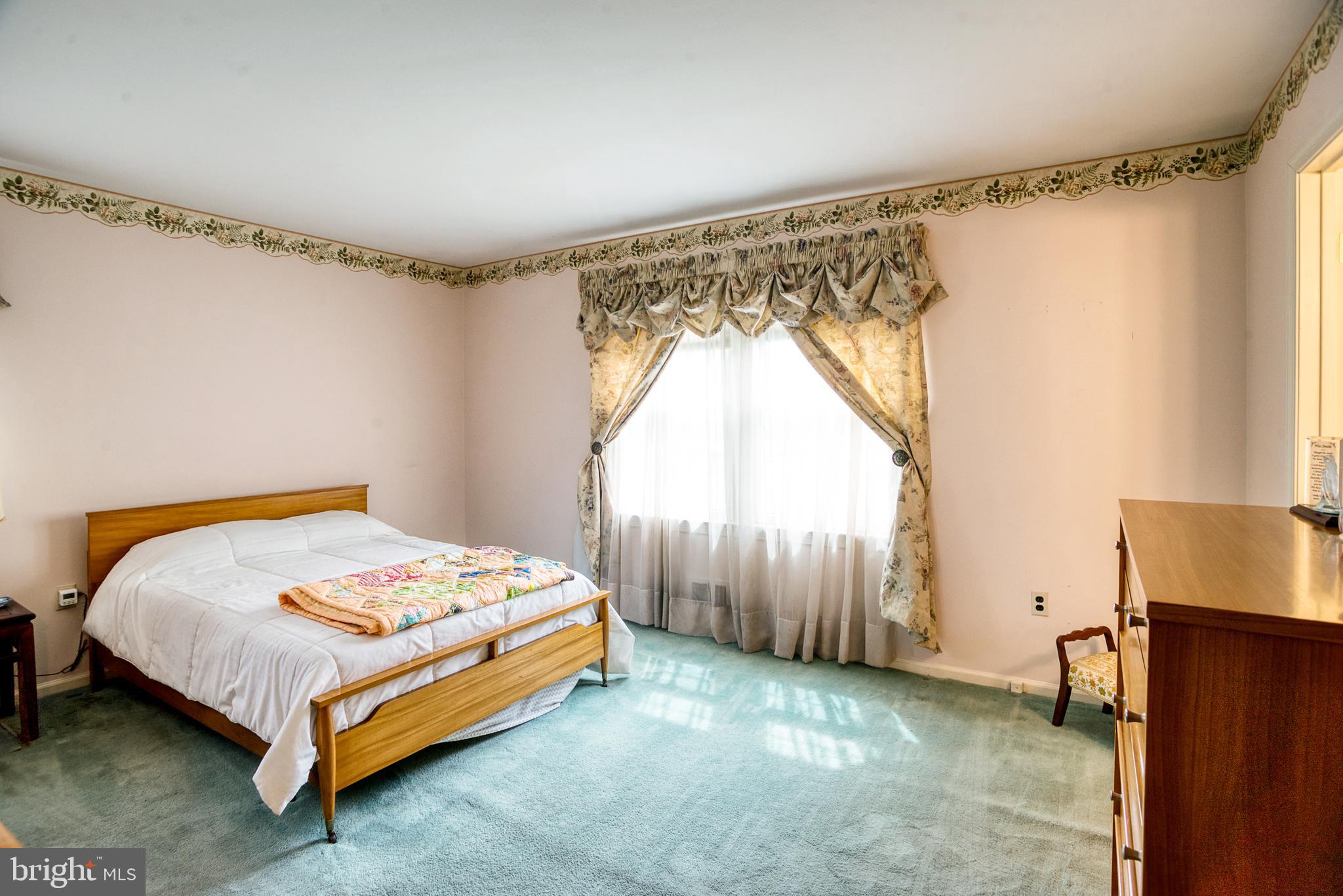 ROSECROFT PARK - Residential