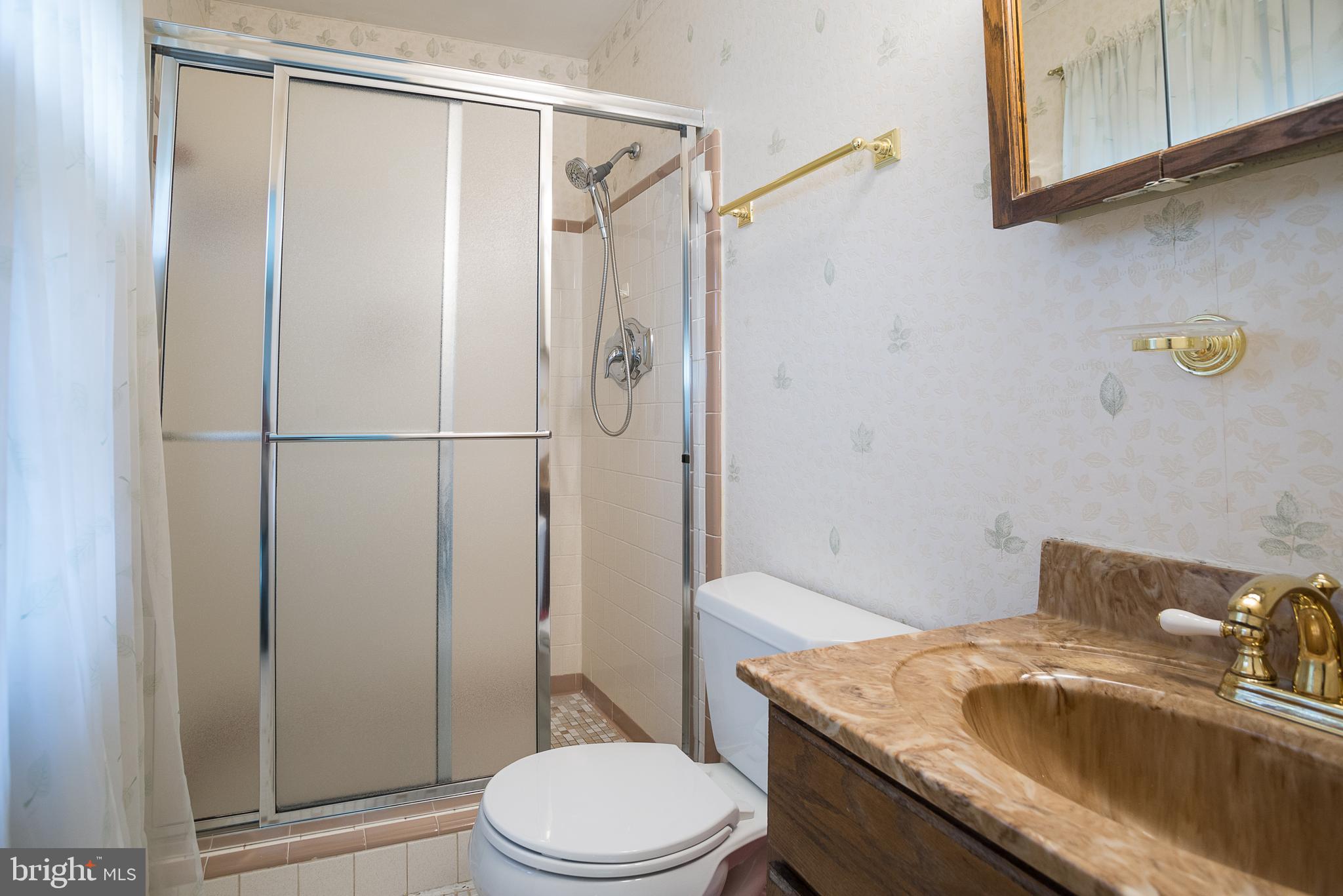 ROSECROFT PARK - Residential