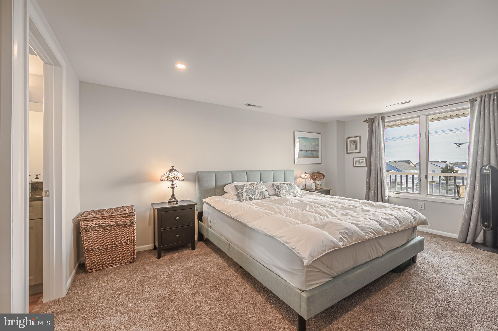 3007 BAYSHORE AVENUE 12