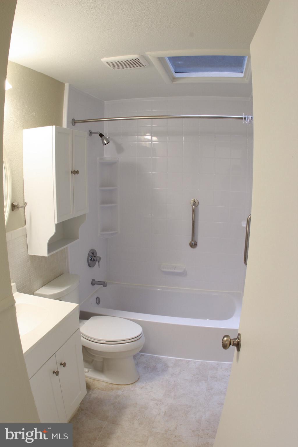 DUNDALK VILLAGE - Residential Lease