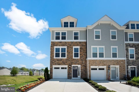 Townhouse For Sale - 11076 Corvin Place<br/> WHITE PLAINS, MD 20695