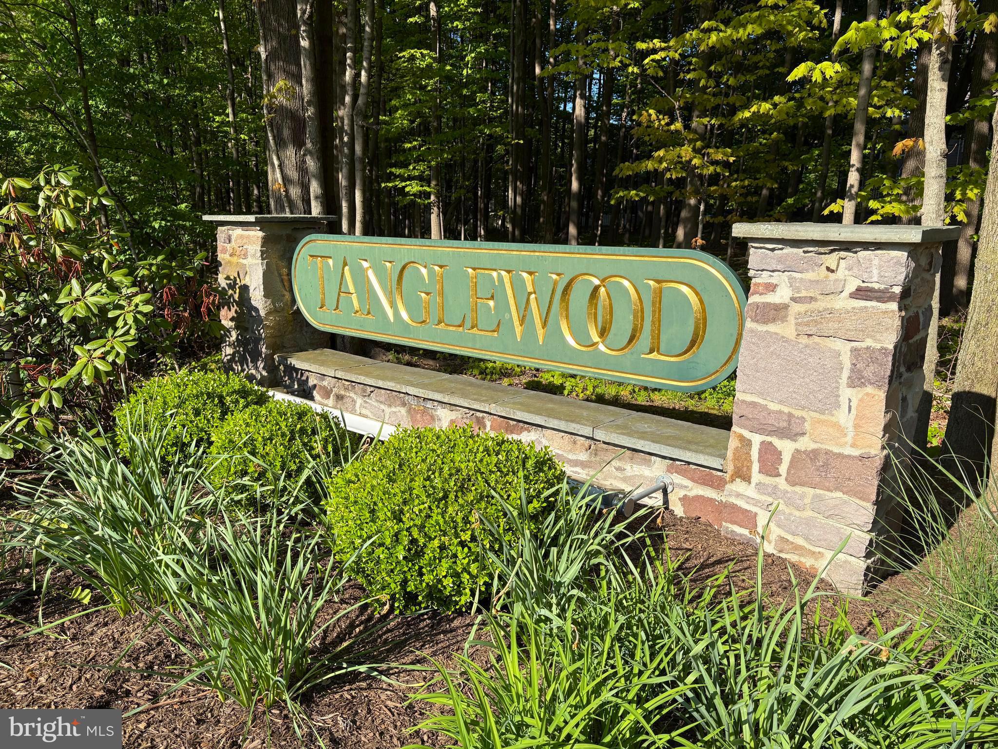 TANGLEWOOD - Residential