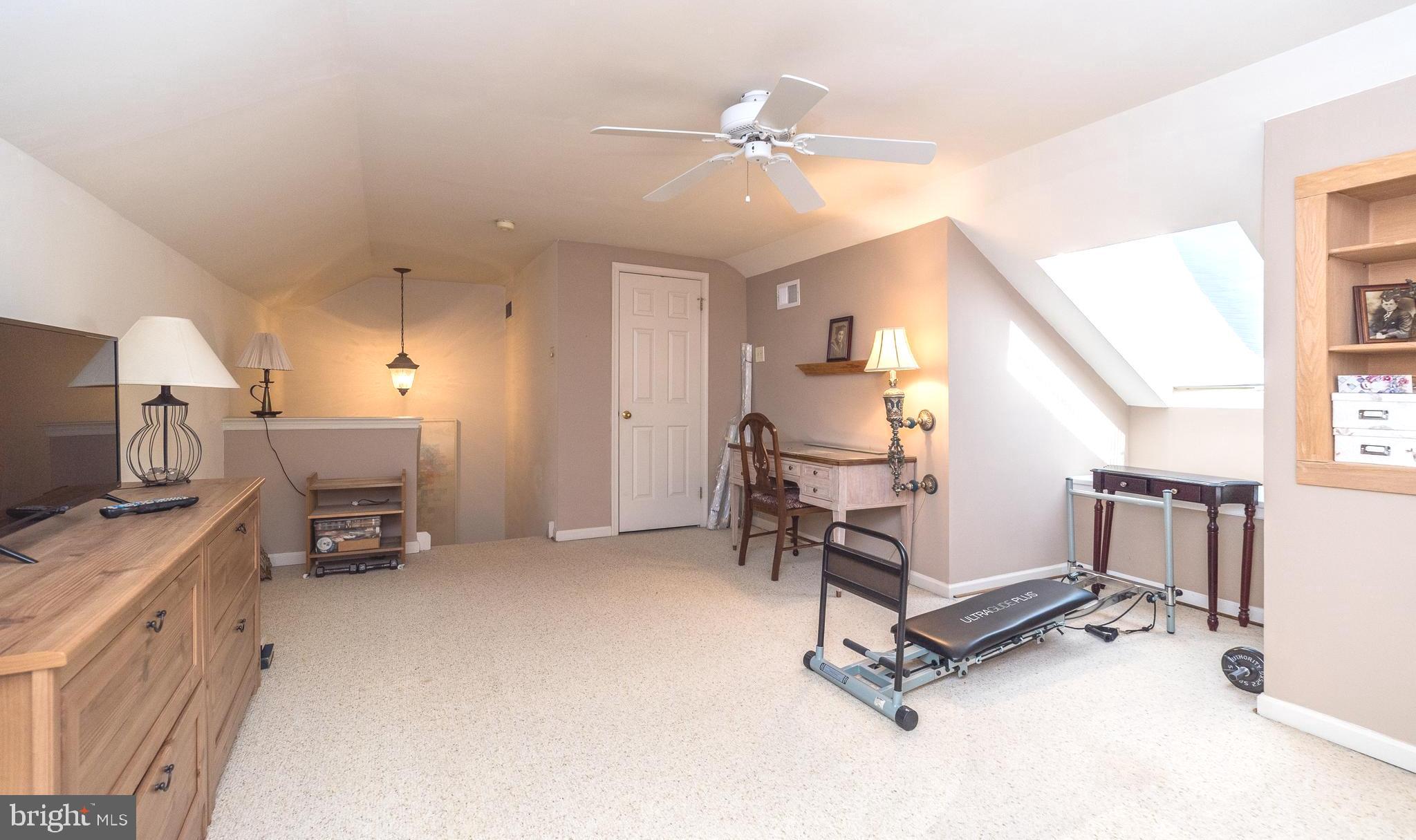 TANGLEWOOD - Residential