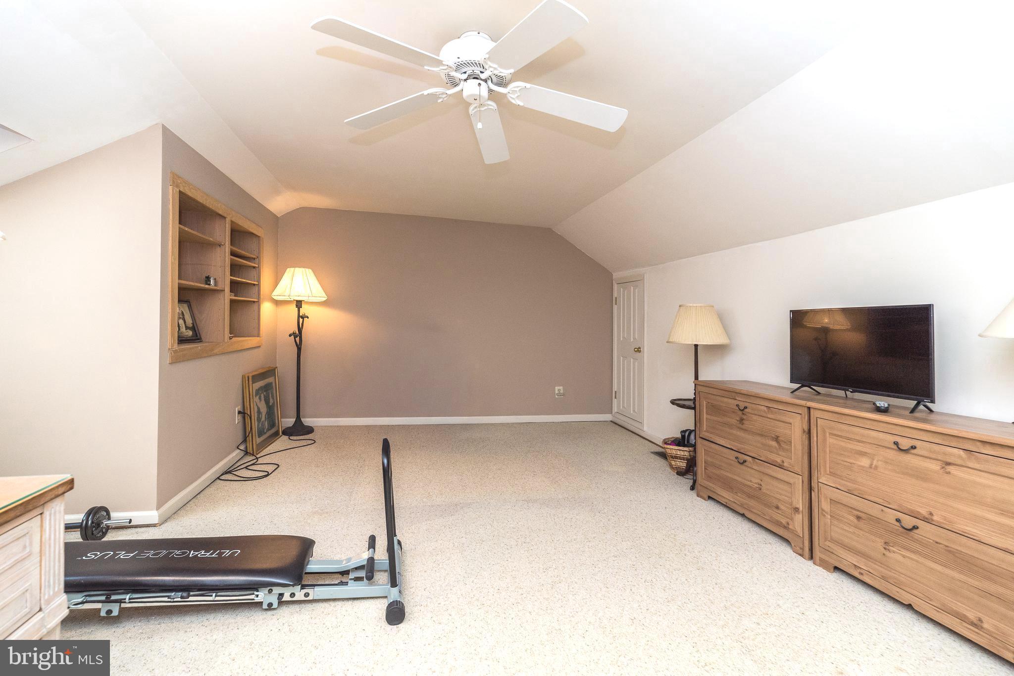 TANGLEWOOD - Residential