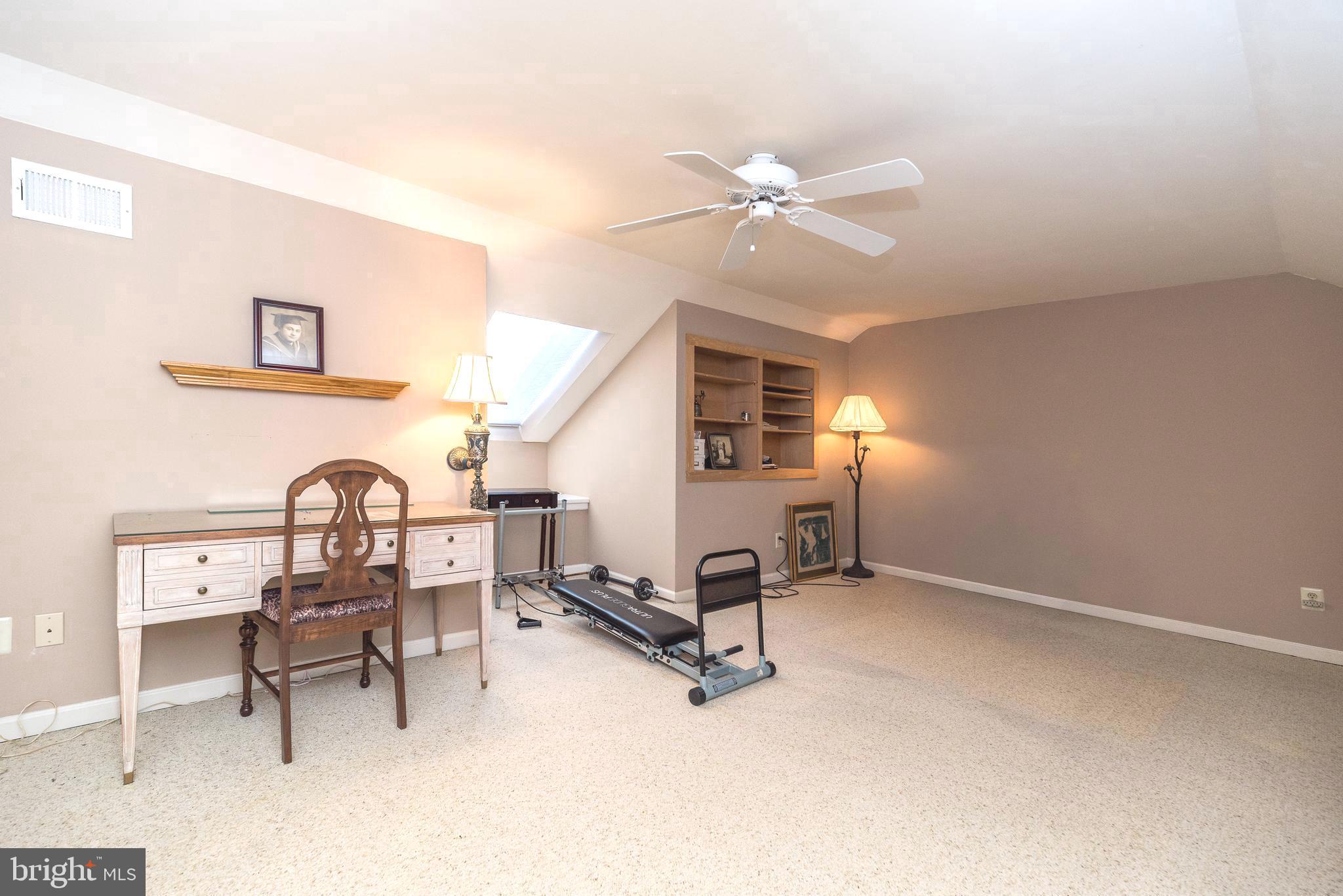 TANGLEWOOD - Residential