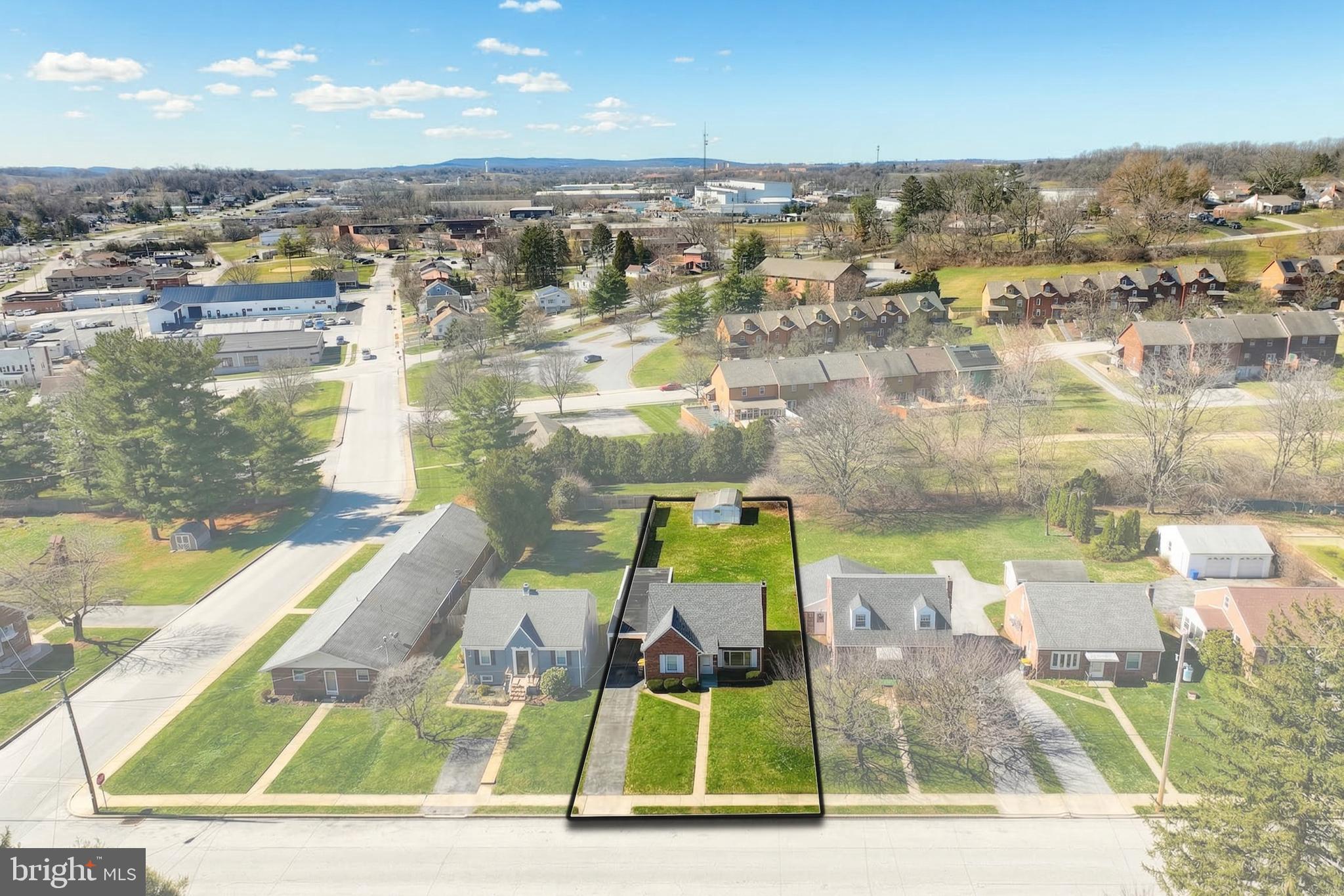 106 N WILLIAMS STREET