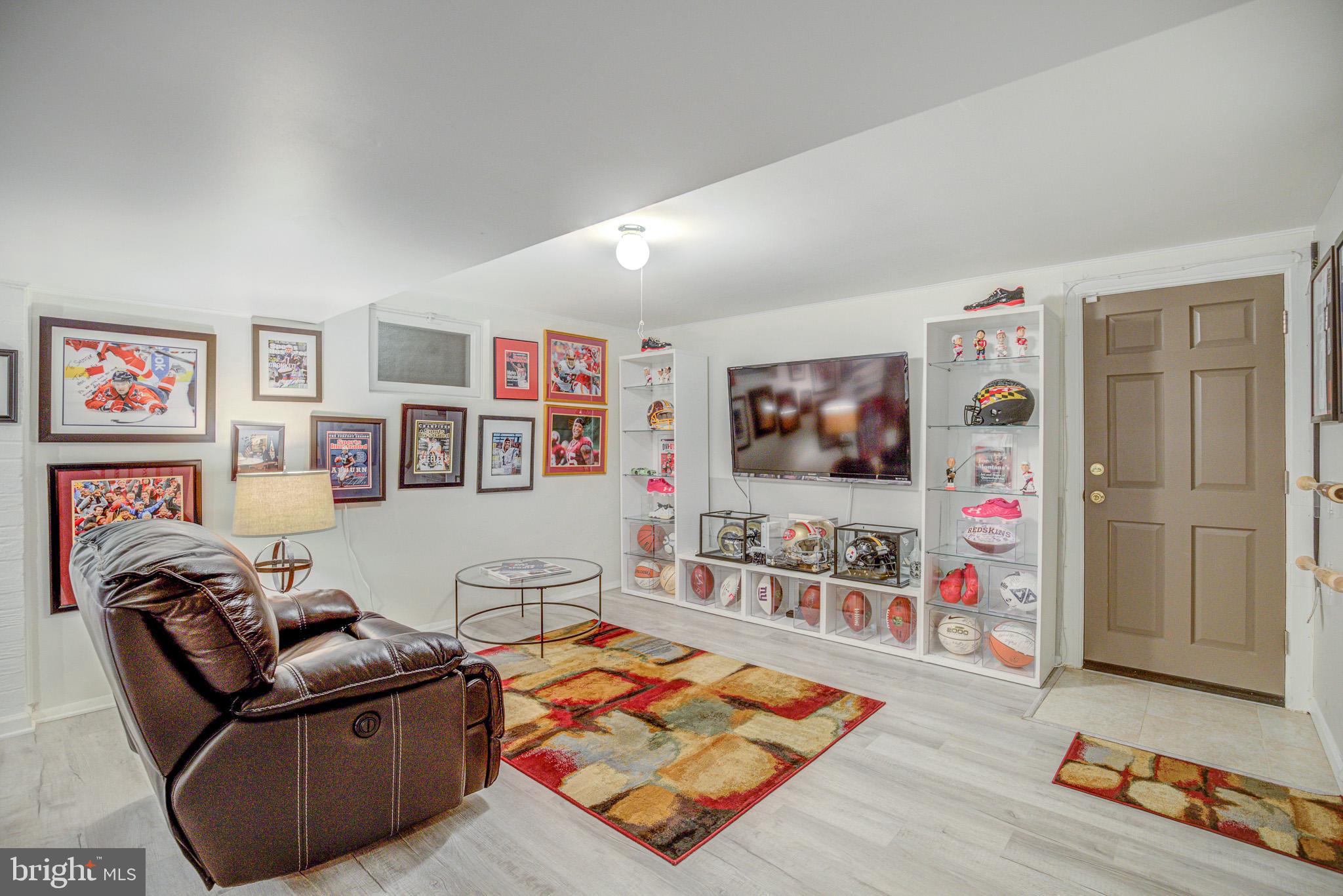 WOODHAVEN - Residential