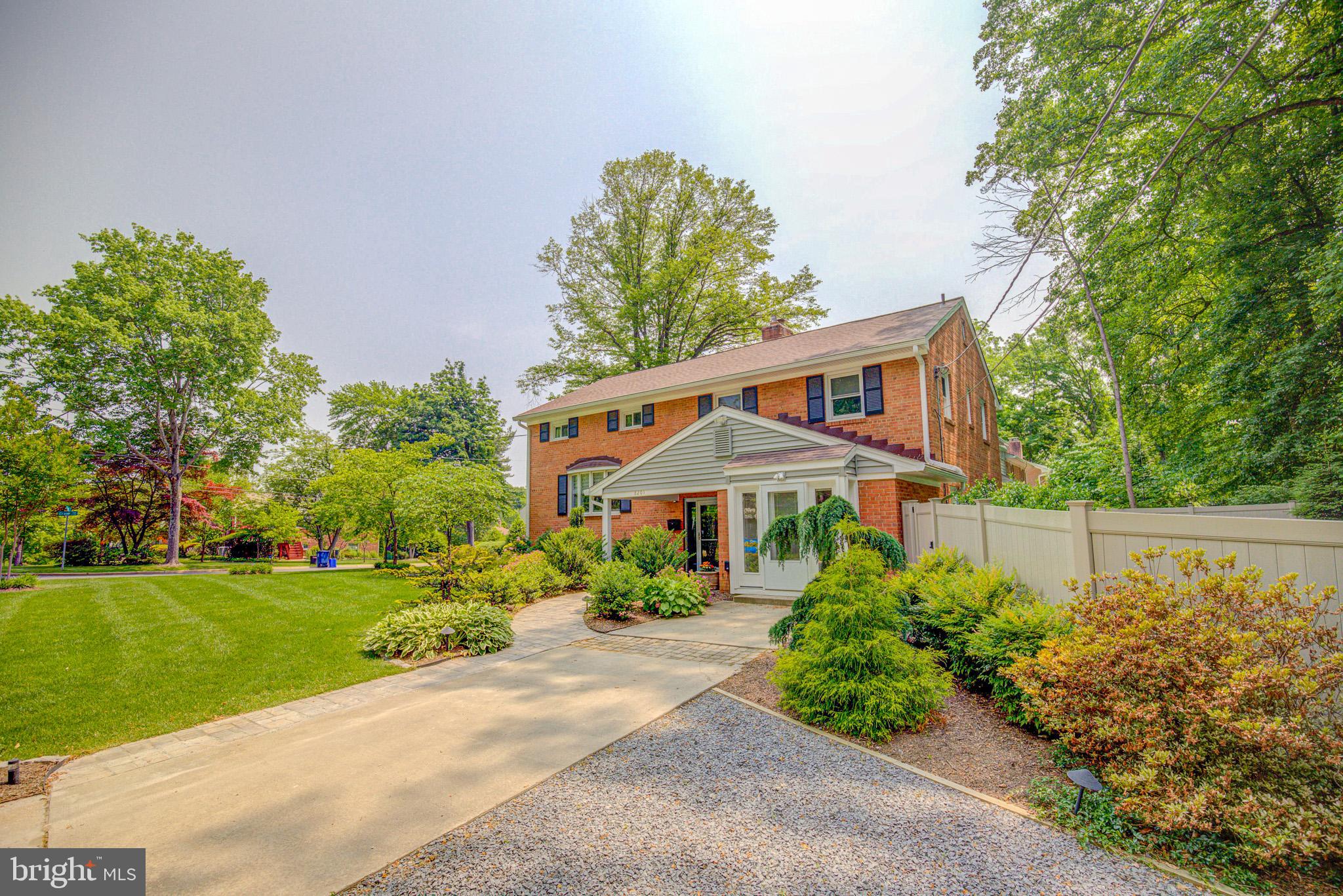 WOODHAVEN - Residential